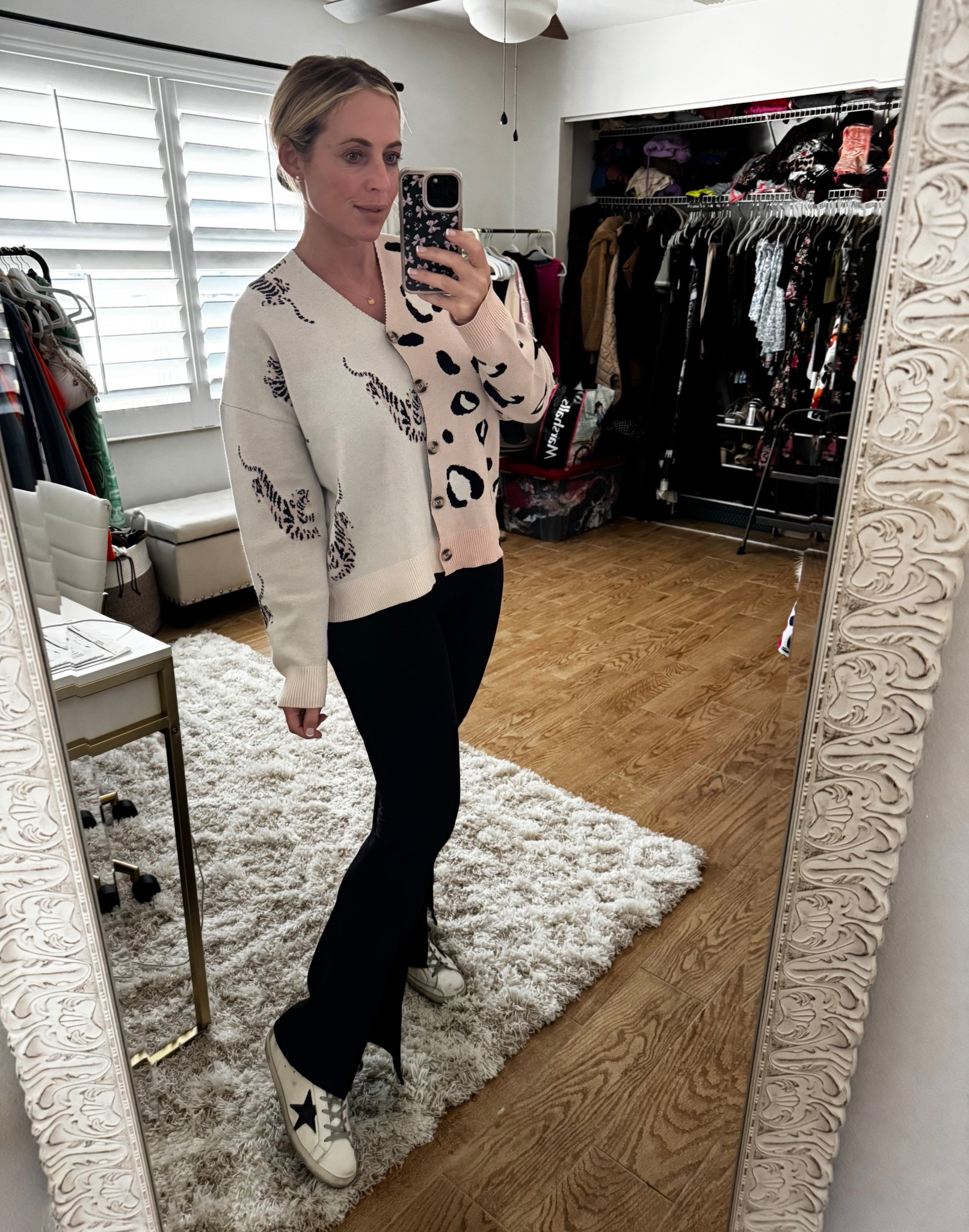 Cardigan outfit 

#LTKootd #LTKMidsize