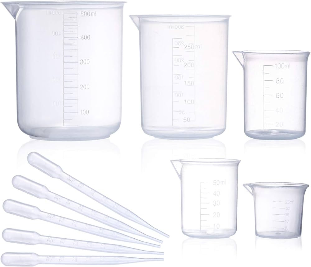 Plastic Beaker Set, 5 Sizes Low Form Measuring Graduated Griffin Polypropylene Beakers in 500 ml,... | Amazon (US)