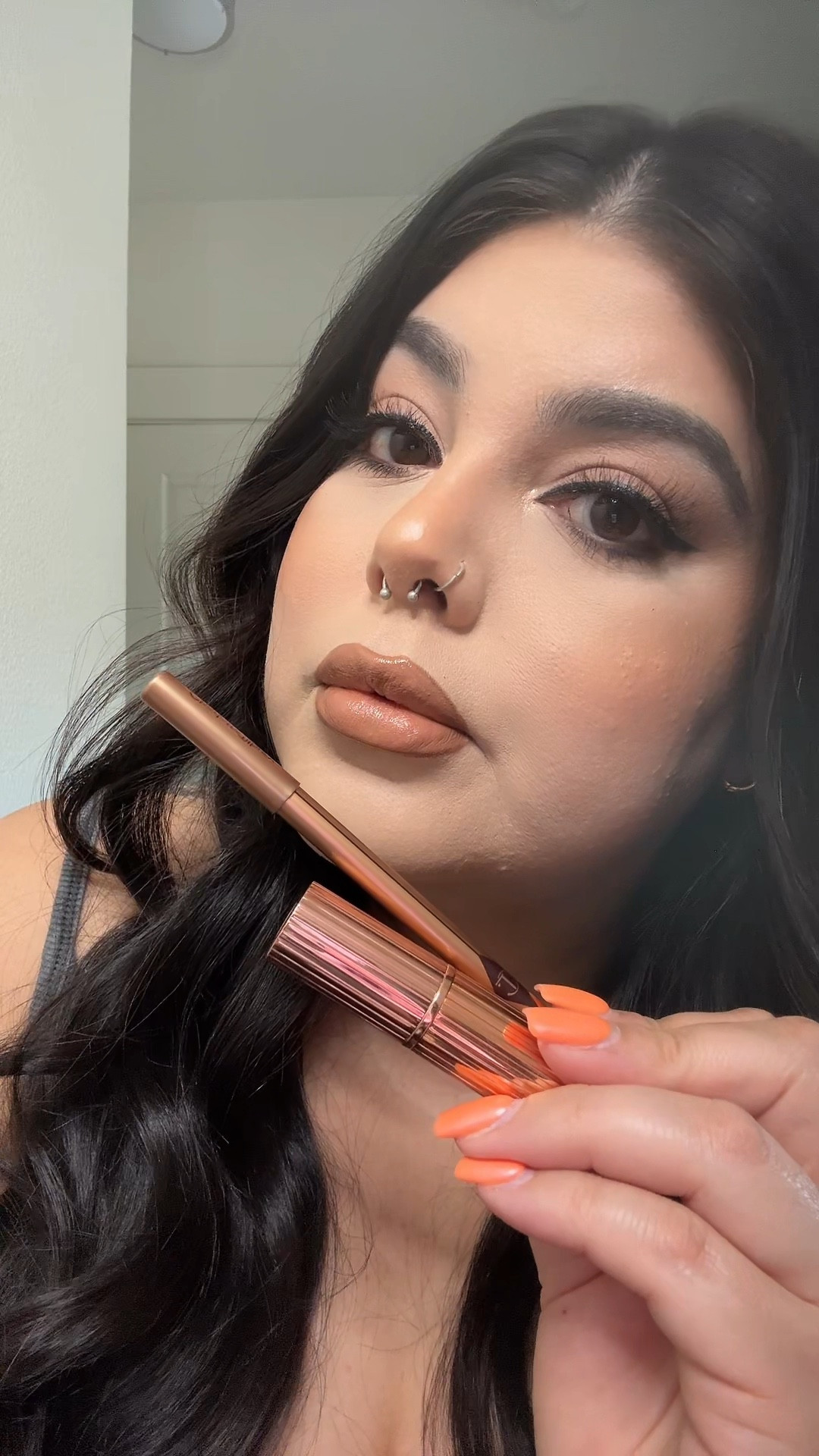 Hola! Loving this new Lip Combo🤎 Using all Charlotte Tilbury Lip products. 

Lip liner: Foxy Brown 
Lipstick: Yes Honey 



#LTKVideo #LTKStyleTip #LTKBeauty