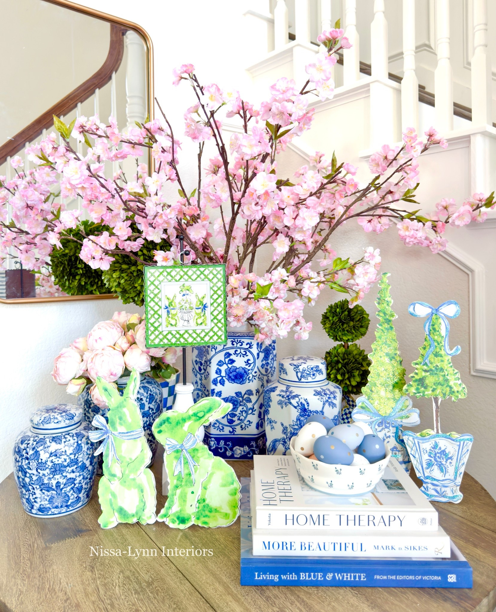 Let’s decorate the entryway for spring!🌸 

#LTKSpringSale #LTKHome #LTKSeasonal
