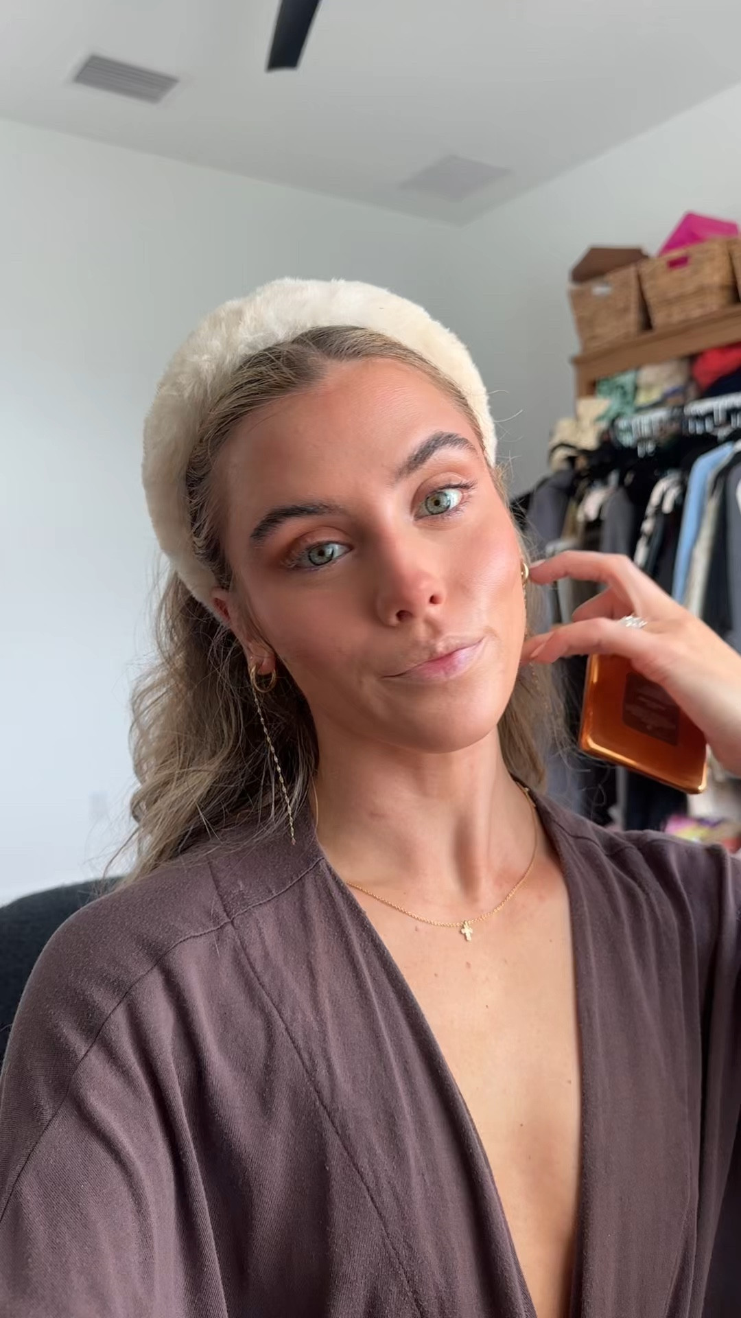 easy eyeshadow makeup tutorial using products that are already in your makeup routine!! 🤭 this is the easiest way to get a perfect shadow look that creates dimension but also some warmth to the eyes 👀 I used the Haus labs amber horizon medium powder bronzer and the Patrick ta beauty blush in shade she’s that girl 

#LTKgrwm #LTKFindsUnder50 #LTKBeauty