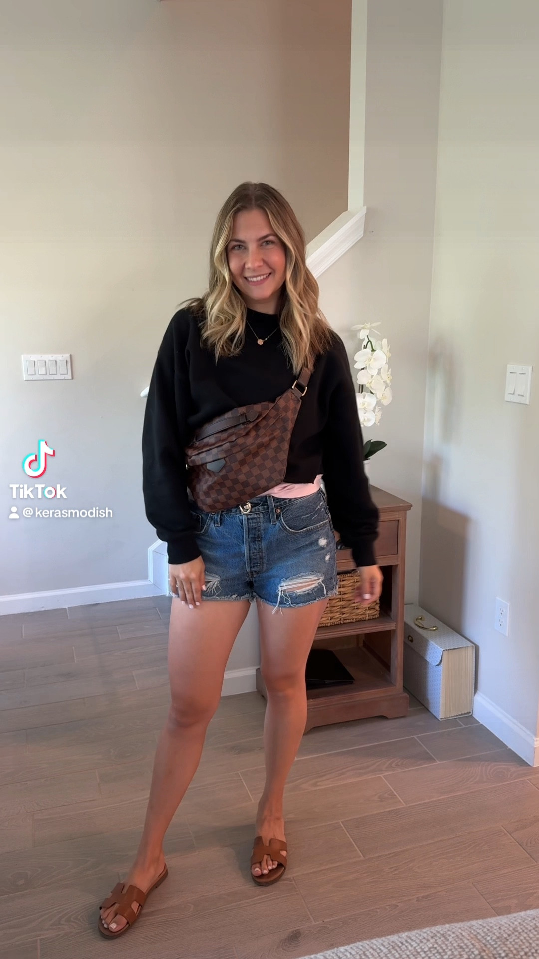 Fall fit check || but make it #florida
#ootd
#ootdinspo #momfit #outfitinspo #outfitoftheday #outfitideas #sahm #sahmlife #stayathomemom #momlife
#MomsofTikTok #momtok #momof3 #momoutfit
#ootdinspo #cozyvibes #momoutfit #momfit
#affordablefashion #momfashion #fallfashion #fallfits #fitcheck #stayawhile #Levis #target
#stevemadden #target

#LTKFindsUnder50 #LTKVideo #LTKSeasonal