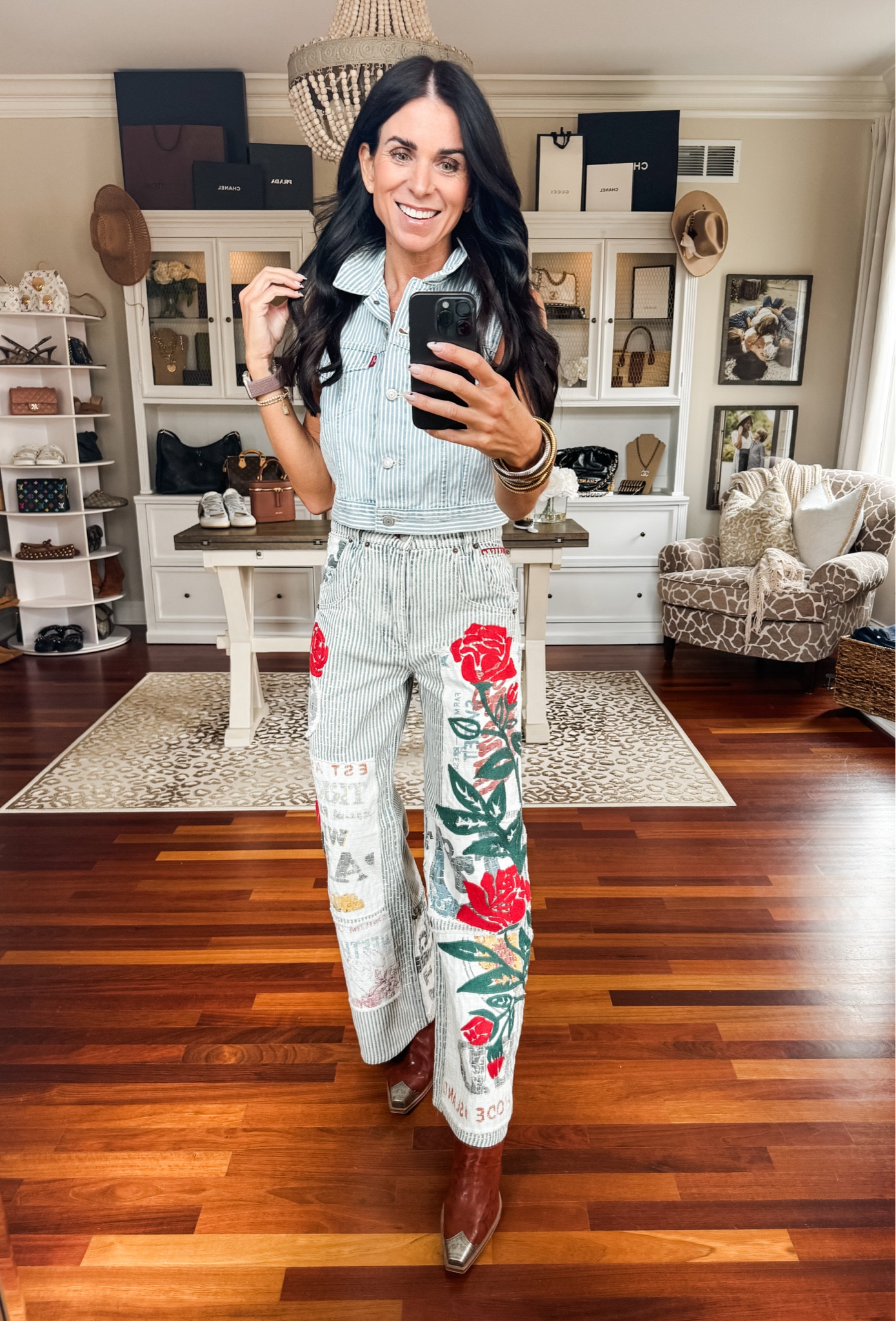 Wearing a small vest and 24 denim 

#LTKSeasonal #LTKStyleTip #LTKNYFW