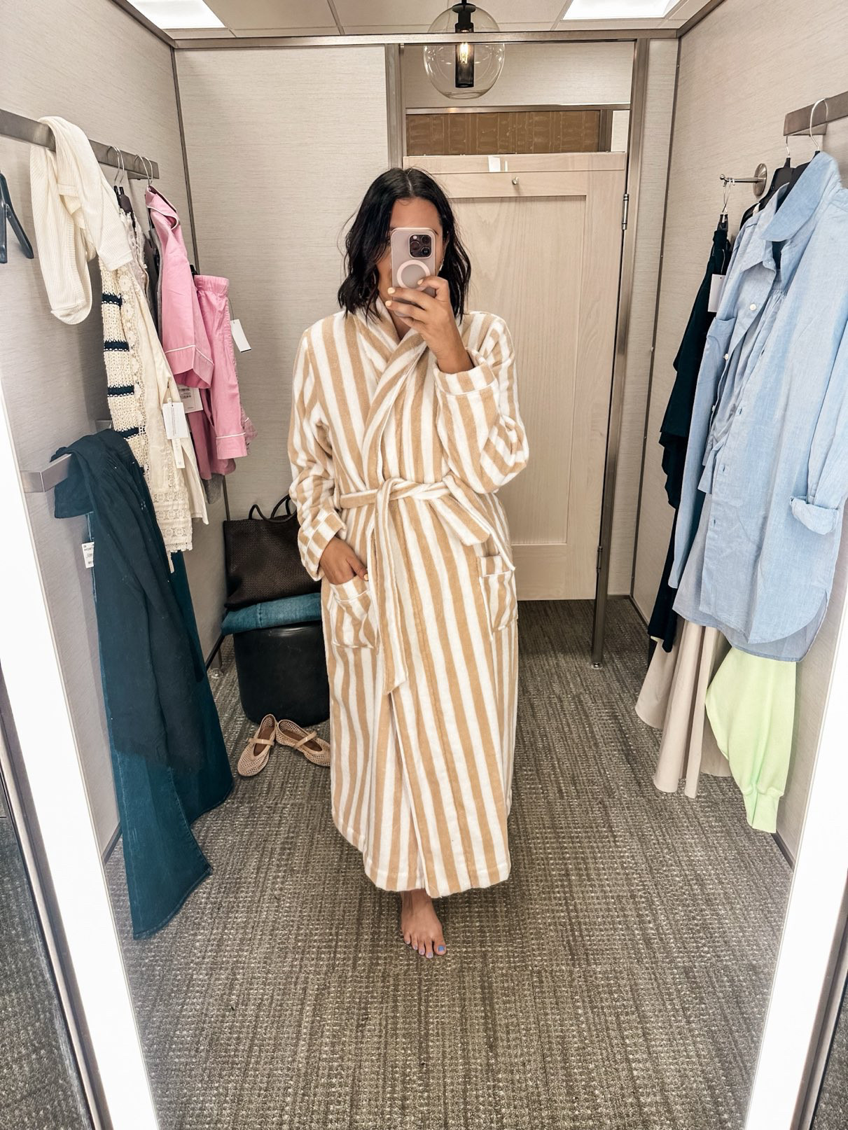 This color way is almost sold out but there is a lot of stock in the other colors! I am in the medium, the run generously but fit TTS. I have slept in mine and can say the breathes and are comfortable for sleep. (I am a hot sleeper, too and these felt great!)

I'm in the large of the robe -- I sized up because I find robes shrink for me! 

 