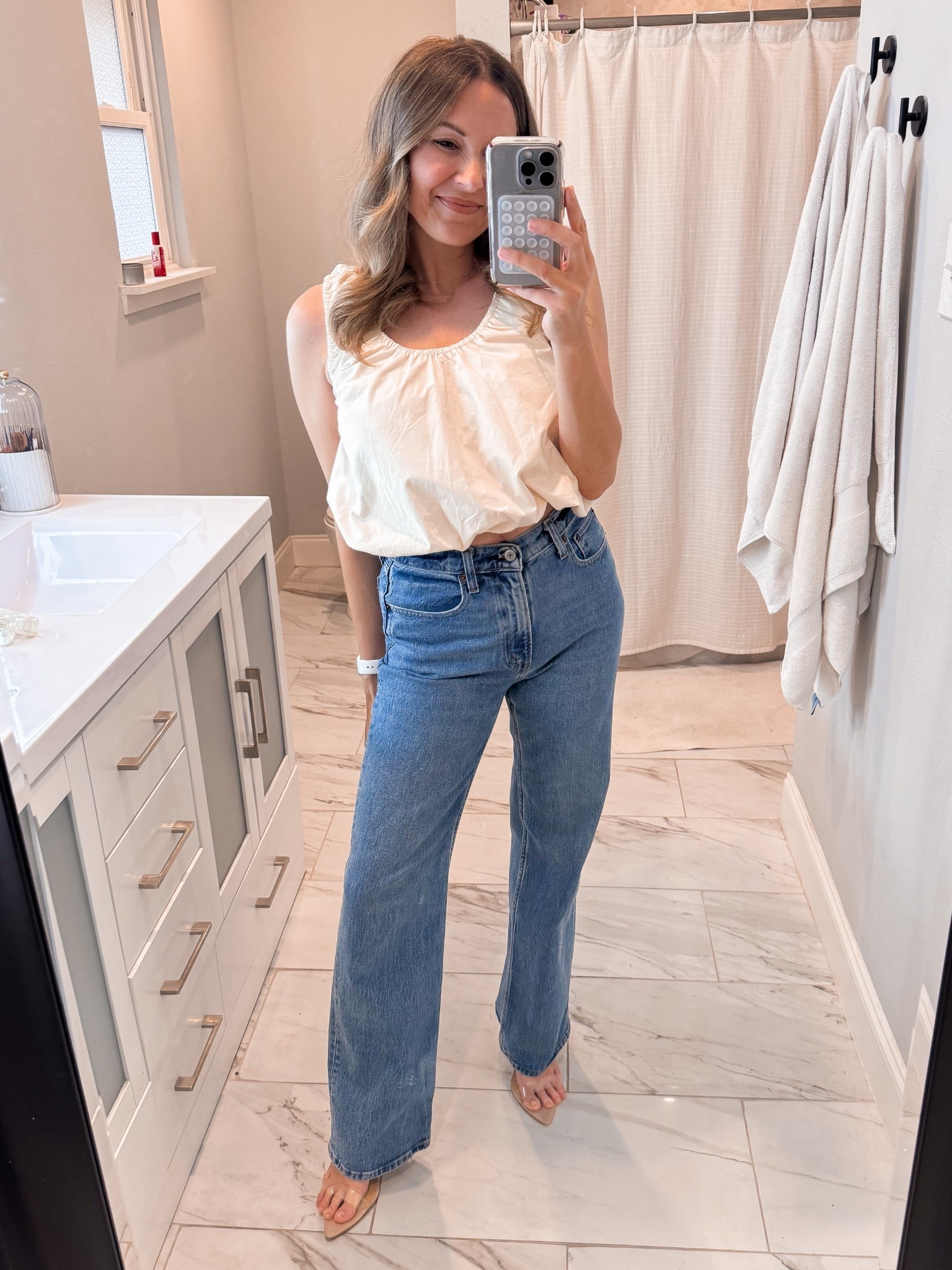 Small in top!
Jeans fit TTS

#LTKOver40 #LTKdayinmylife #LTKootd