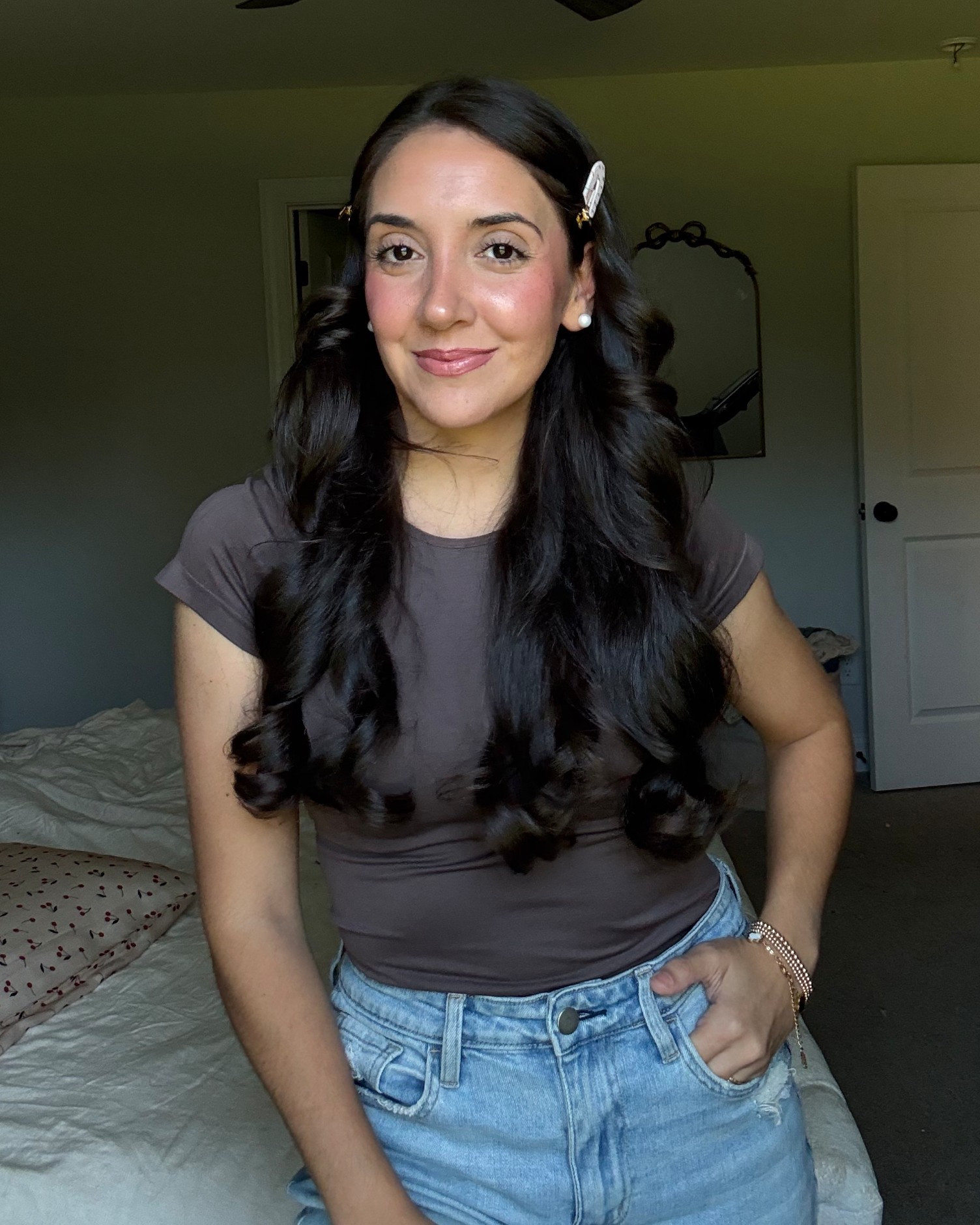 The comfiest top and it was $10 
Also I got these jeans that fit just right and they’re my favorite ever from VICI! 🩷✨ 
Size S top and size 26 Jeans! 

#LTKStyleTip #LTKBeauty #LTKFindsUnder100