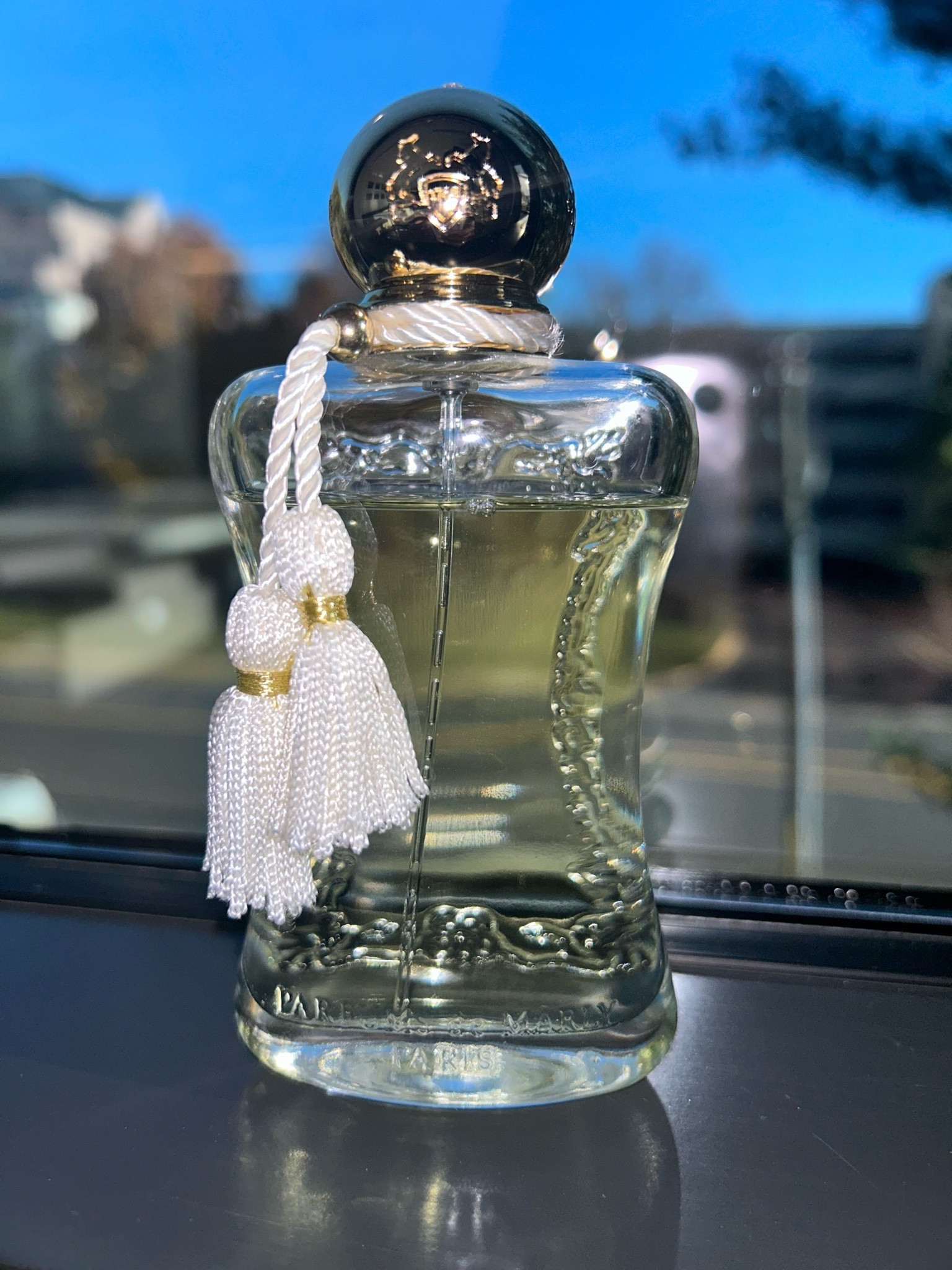 Parfums de Marly fragrances are for my people that want heads turning. These scents are gonna get attention every single time. 

Meliora is a captivating scent of my favorite notes, fruity and floral. It’s not your typical fun and carefree combination of those notes. Somehow it manages to have a shower fresh vibe to it as well. It says I’m sophisticated but I know how to have a great time.

Have you smelled this one?

Pdm fragrance, floral scents, smell goods, perfume for her, unisex gift idea, gifts for her, luxury fragrance, scent of the day, sotd 

#LTKbeauty #LTKHoliday