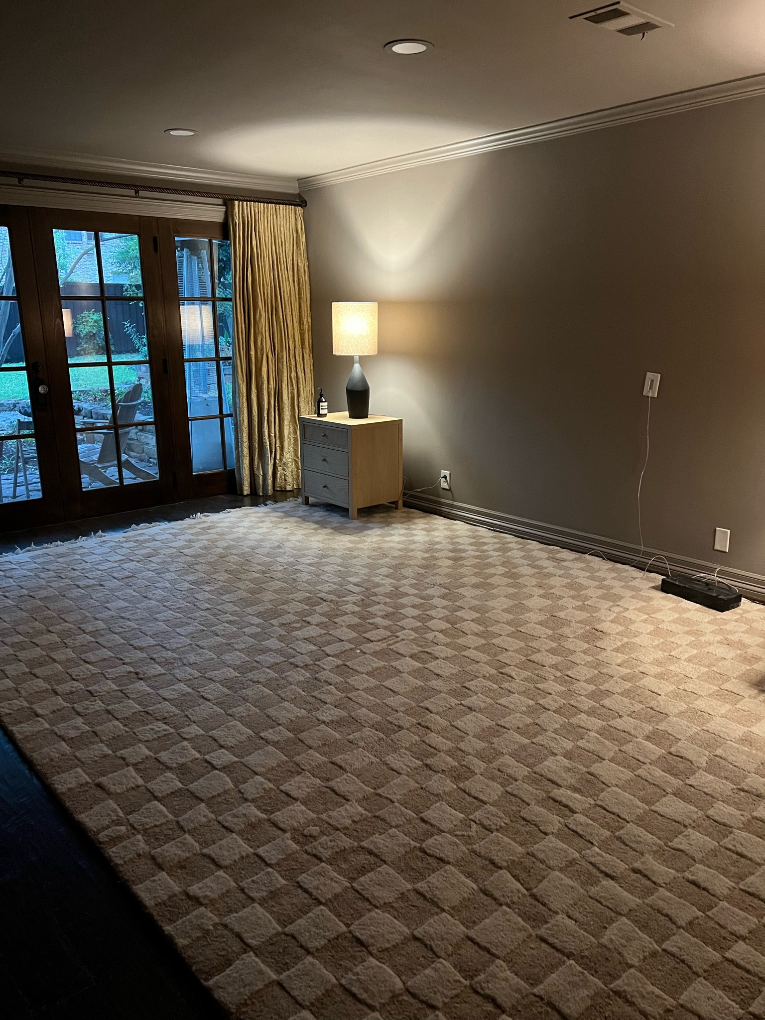 The best checkerboard area rug! 

#LTKhome #LTKfamily