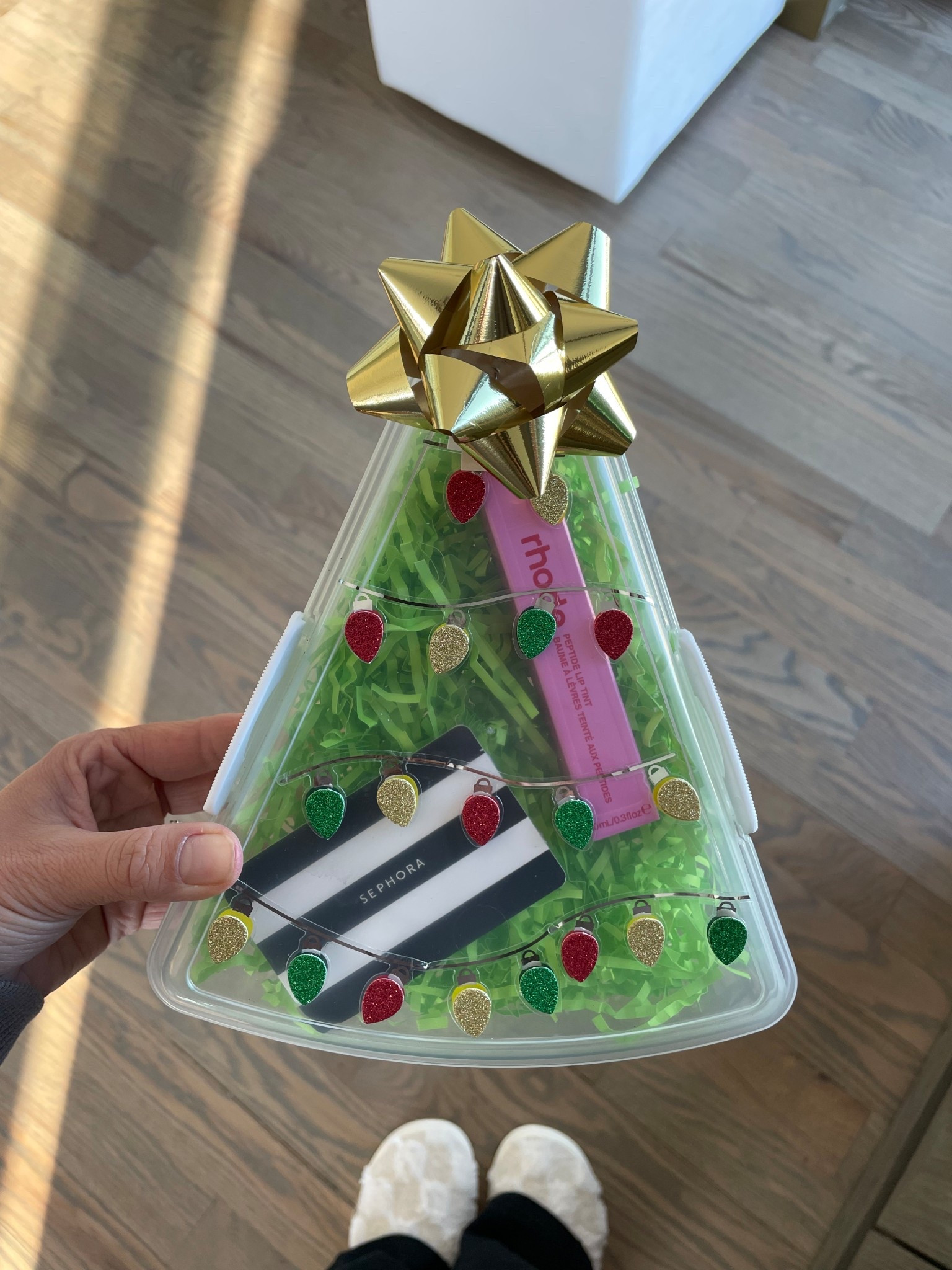 Easy Festive Wrappingg

#LTKHoliday #LTKGiftGuide