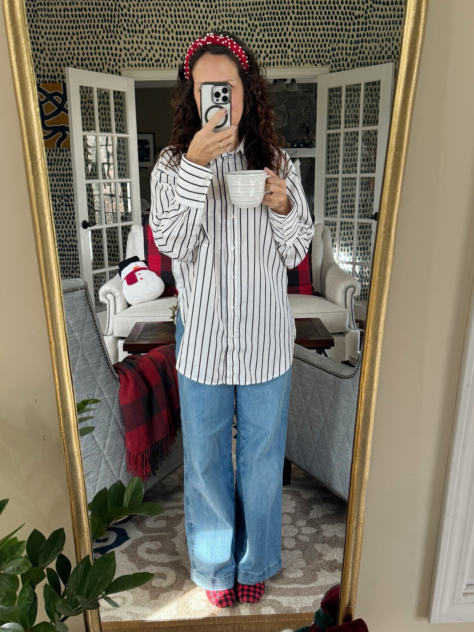  Baggy late fall outfit todayy

#LTKSeasonal #LTKover40