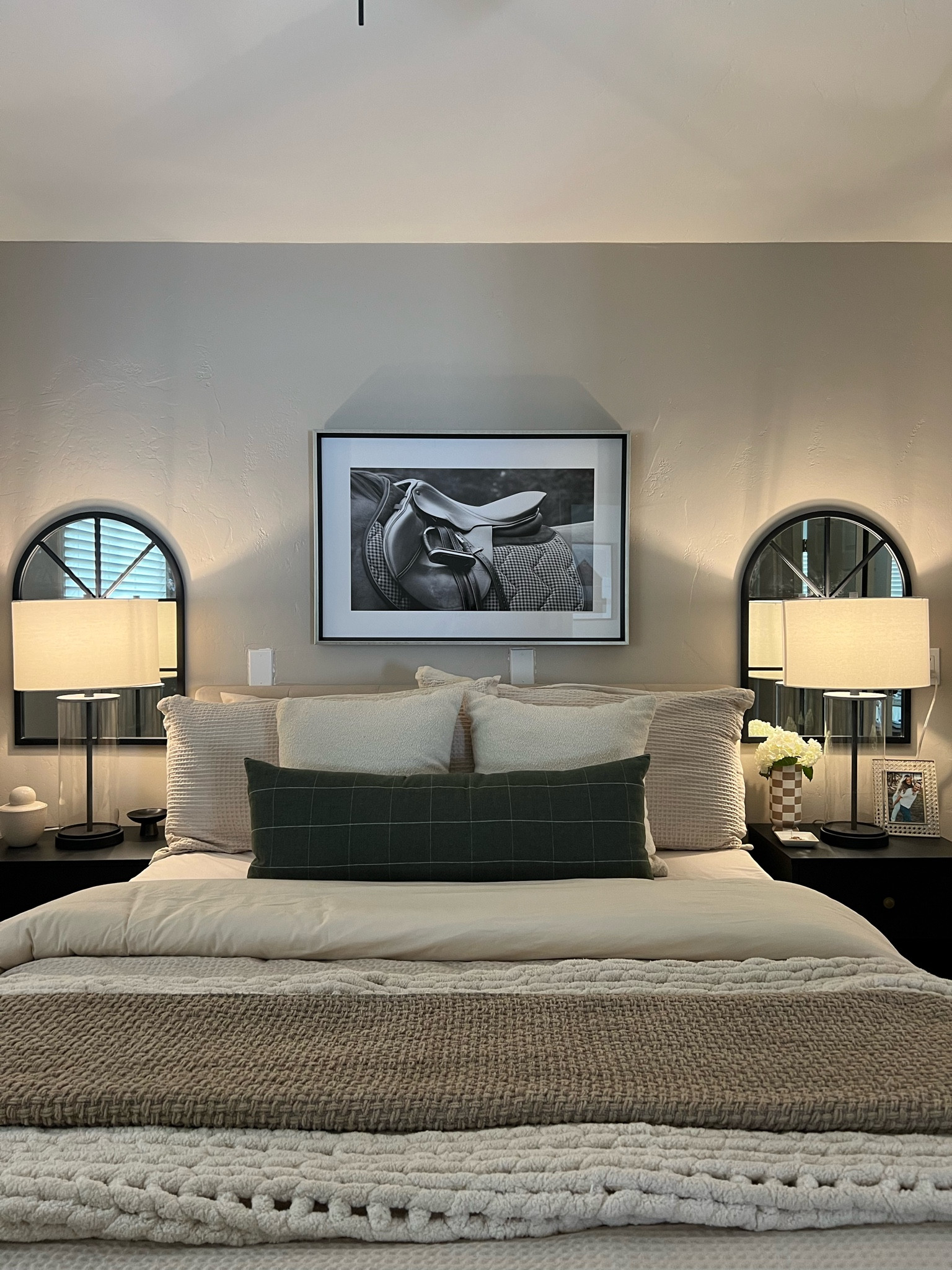 Modern organic master bedroom with a western flare 🤌🏼


#LTKFallSale #LTKHome