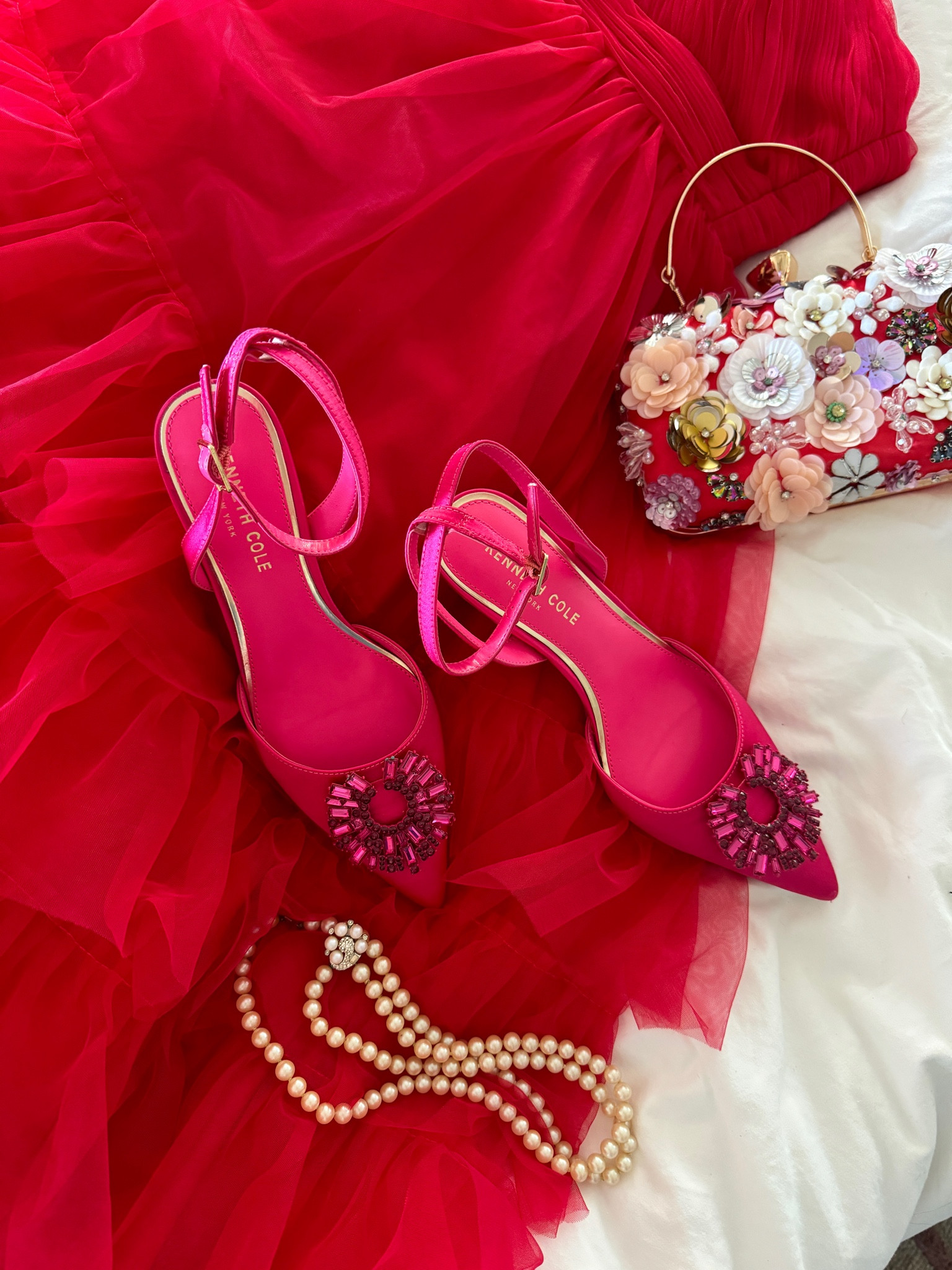 Unique details from my recent black tie event! Fun little ways to further dress up your look! 

#LTKWedding #LTKStyleTip #LTKShoeCrush