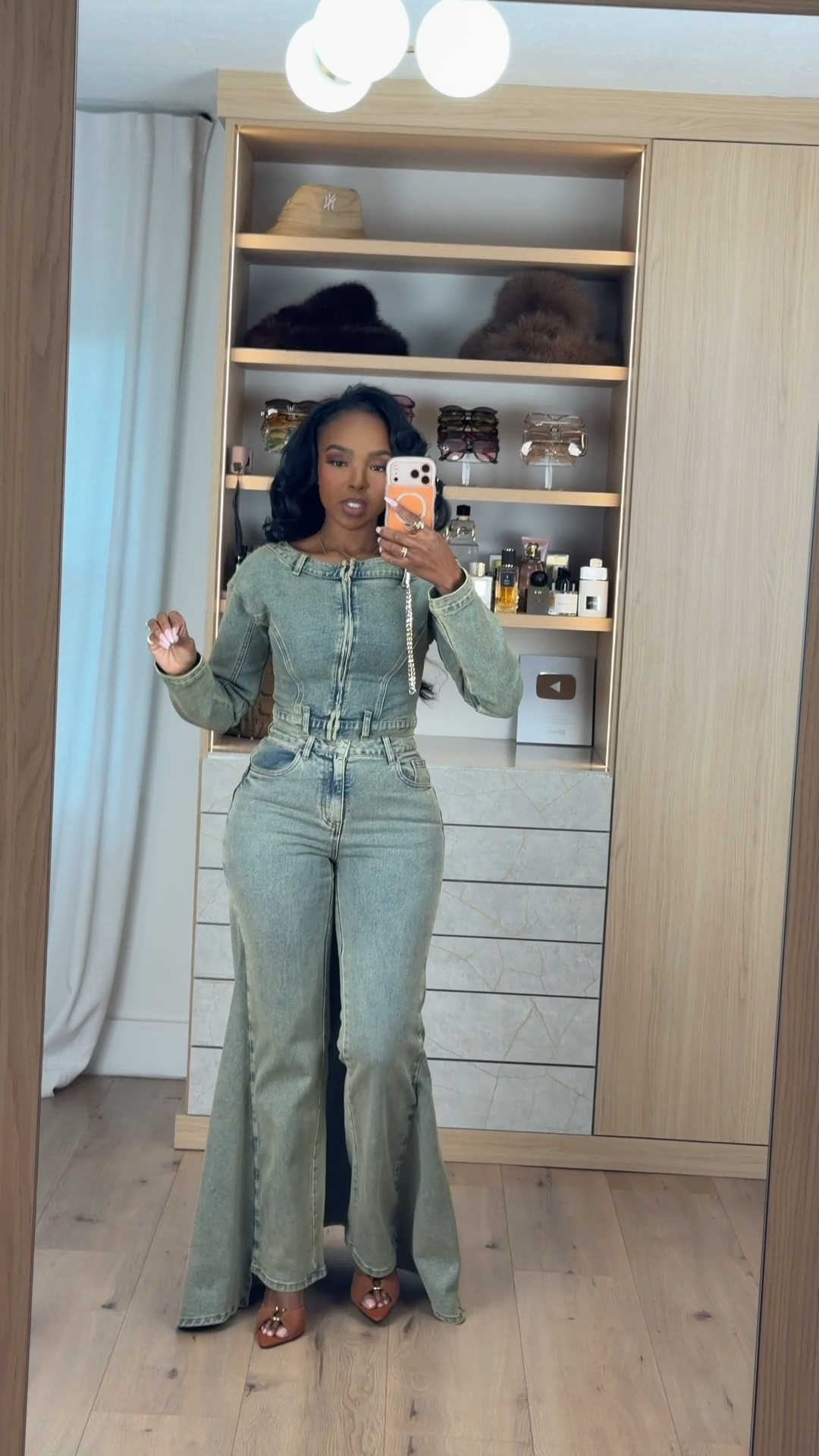 Scroll to shop! ✨ Everything from this look is linked below. 👇🏽    

Wearing: Size Small | 5’4” | 140 lbs  

📲   Download the FREE LTK app & follow me (@kirasfashionfinds) to shop all my daily finds.  #LTKootd #LTKPetite #LTKU

#LTKootd #LTKstorytime