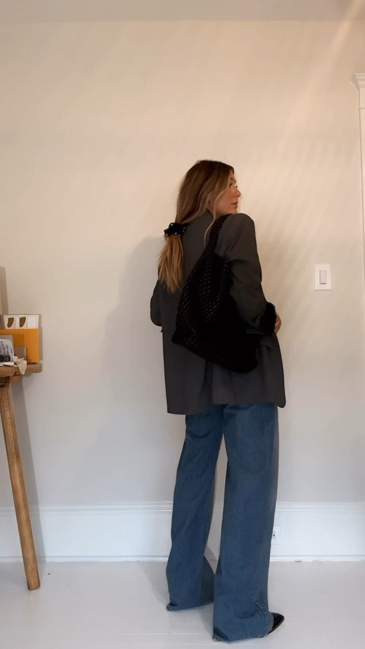 an effortless fall/winter uniform that is just as comfortable as it is cool: an oversized structured blazer + slouchy denim @paige - I love it paired with a pointed toe boot or heel! @paige's Black Friday/Cyber Monday sale just started - 30% off SITEWIDE!  Comment SHOP and I'll send you this exact outfit + more paige picks! code: CYBER30 

#LTKSaleAlert #LTKCyberWeek