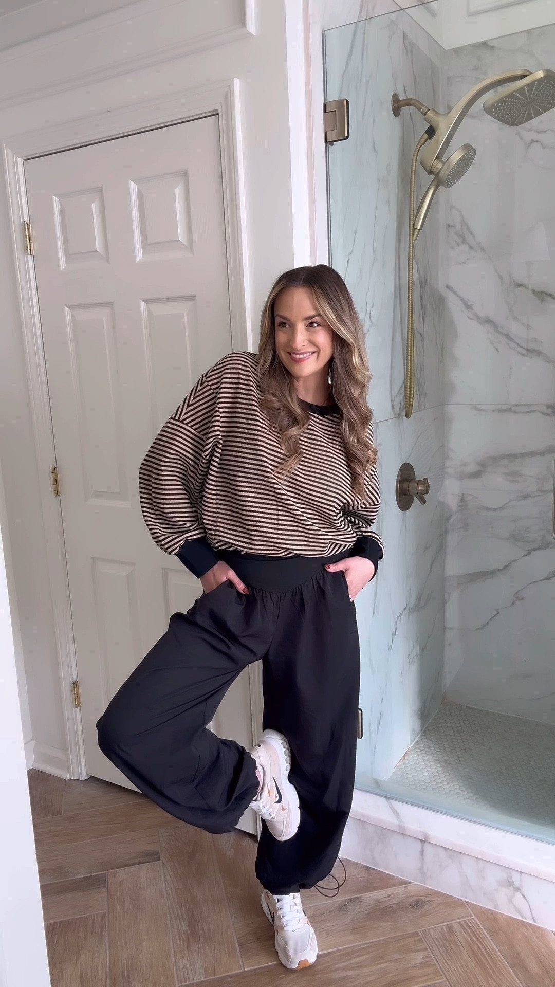 Preparing for this snow storm in some of my FAVORITE, affordable athleisure pieces! These pants y’all, OBSESSED!! ❄️🌨️

#LTKdayinmylife #LTKootd #LTKmomlife