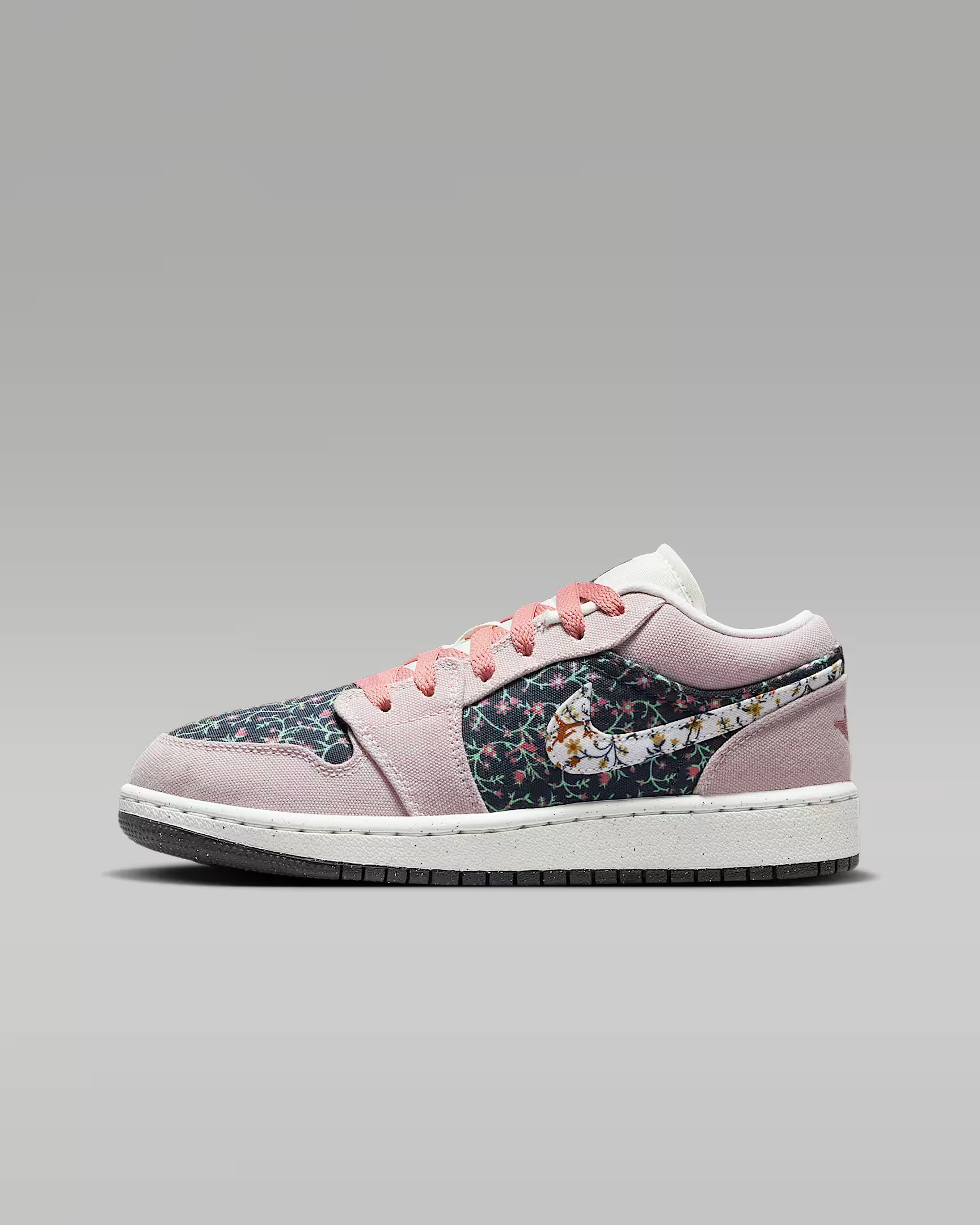 Air Jordan 1 Low SE Big Kids' Shoes. Nike.com | Nike (US)