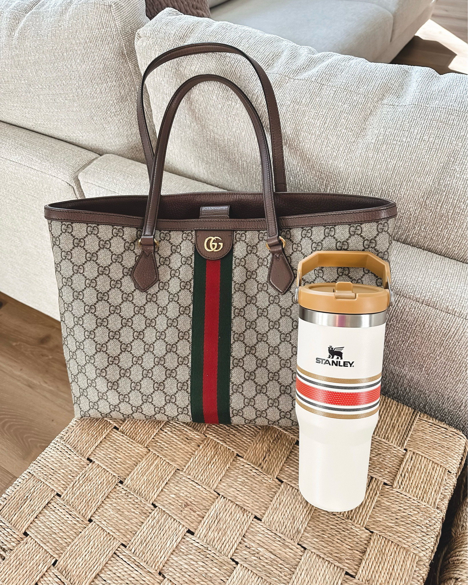 Gucci Ophidia GG medium tote