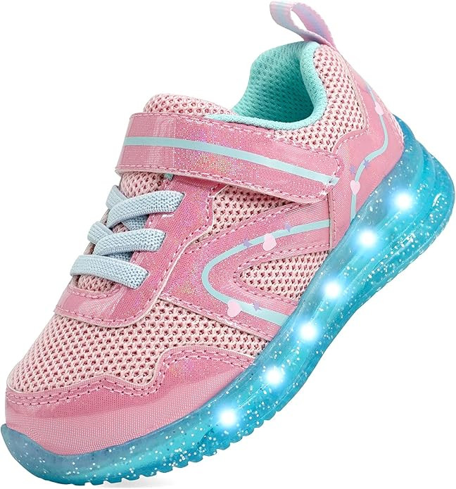YESKIS Toddler Boys Girls Light Up Shoes LED Flashing Lightweight Mesh Breathable Adorable Runnin... | Amazon (US)