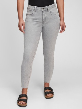 Mid Rise Universal Jegging with Washwell | Gap (US)