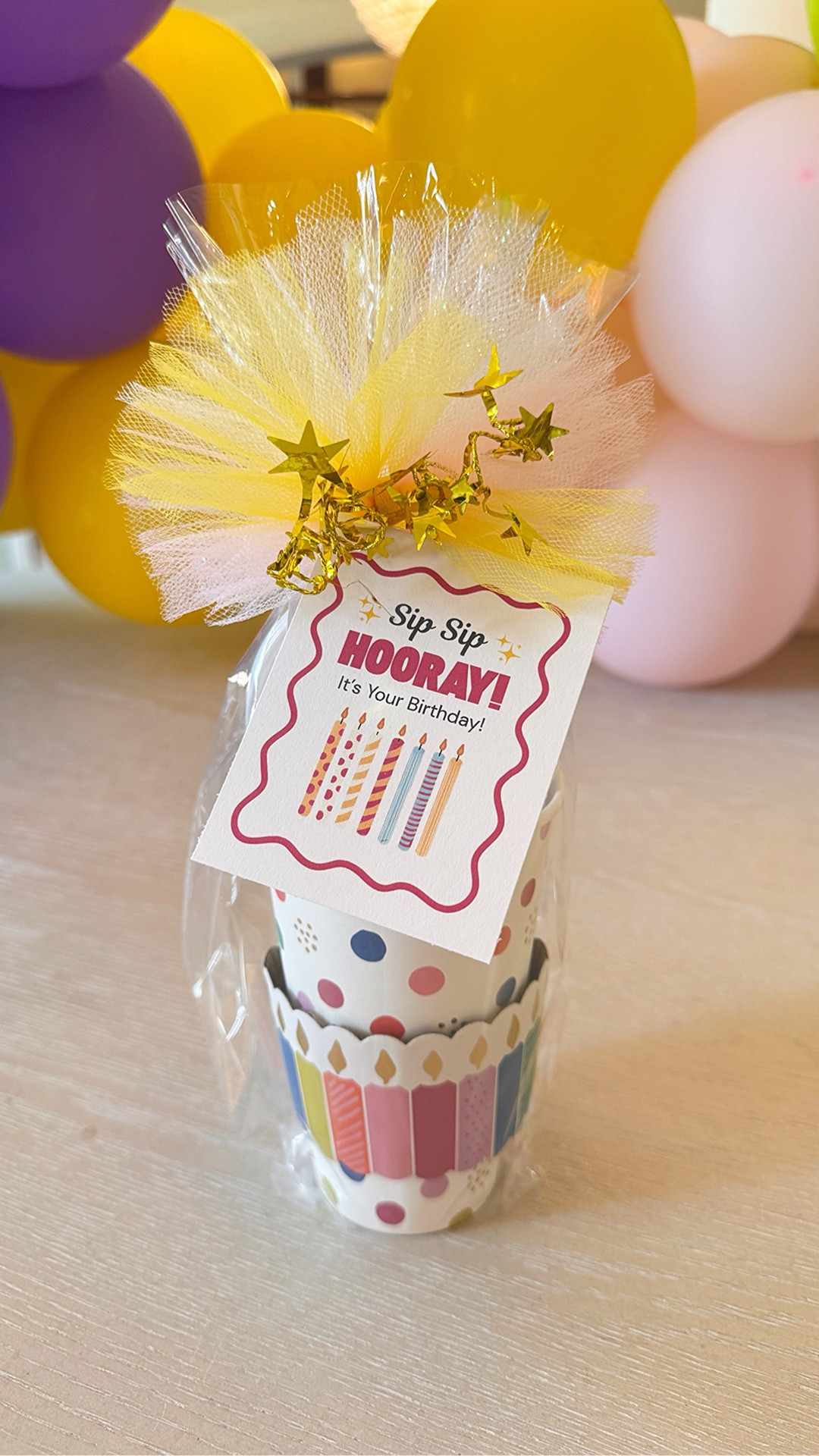 The cutest way to make a gift card feel like an actual gift! 🎁✨

Grab a cute disposable cup, add colorful shred, candy + your favorite gift card, then finish it with a pizzazzy bow! 🎀

I love that the cups come in a 12-pack—perfect to keep on hand for birthdays, teachers, thank-yous and last-minute gifts!

✨ Making Everyday a Celebration 🎉
#ltkgifts #gifting #giftideas #birthdaygift #happybirthday