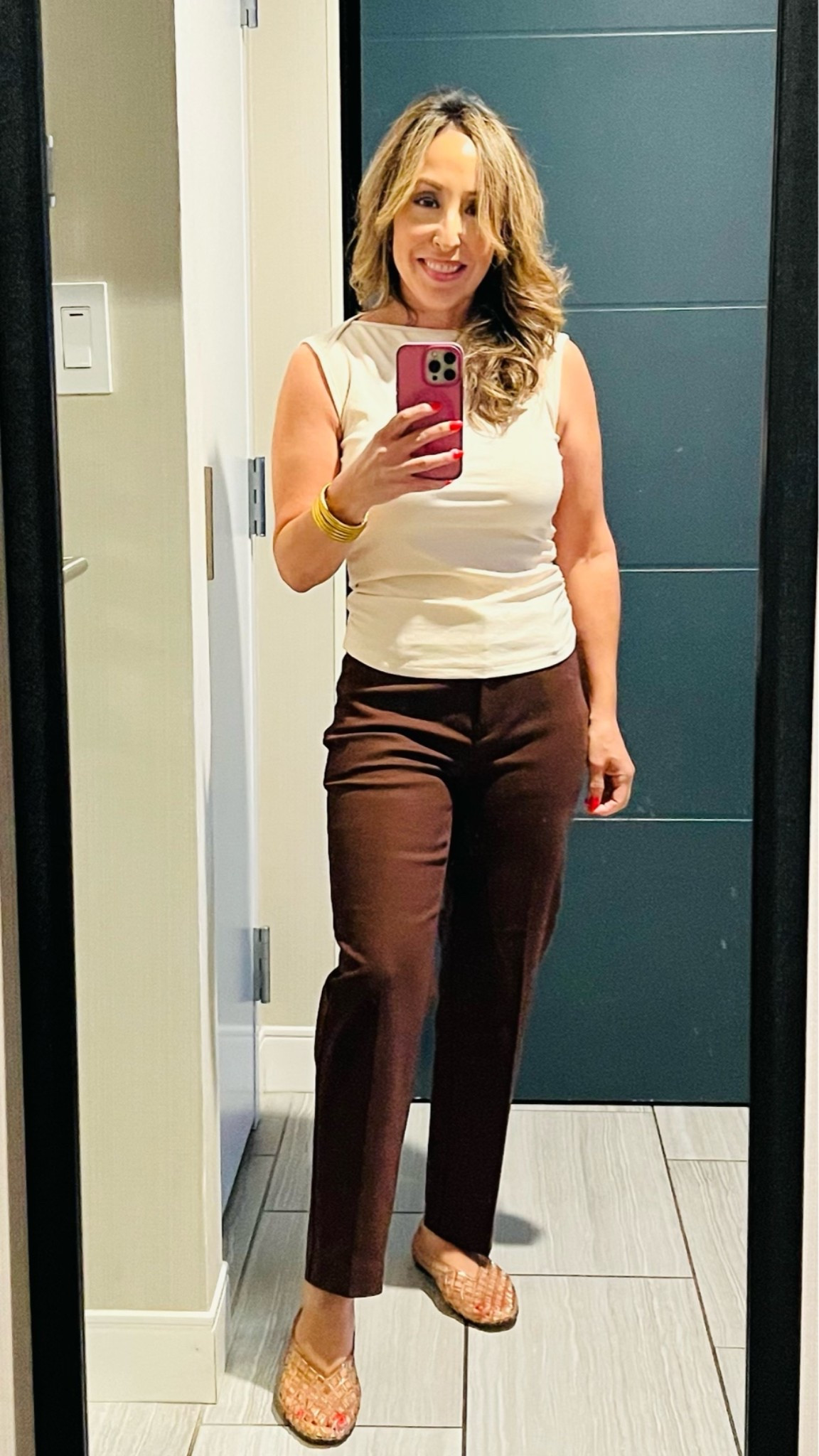 Casual work fit for a long day of training!! These pants are petite friendly and they come in several colors #petite

#LTKootd #LTKPetite #LTKWorkwear
