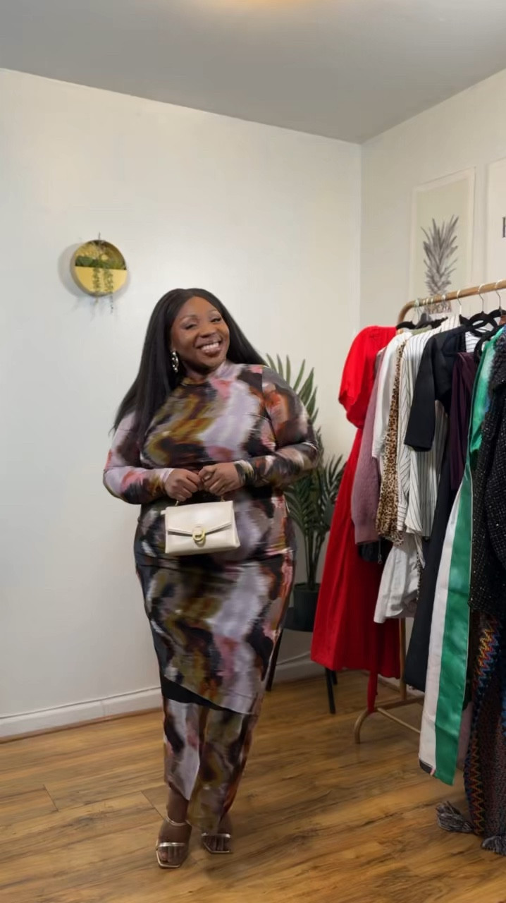 I found the dress—the kind that fits like it was made for me. From the fabric to the silhouette, every detail had me feeling confident, effortless, and completely me. When you look good, you feel good—and that energy is unmatched. ✨ #StyleWithConfidence #EffortlessElegance #DressedToFeelMyBest #KeepShowingUp 

#LTKFindsUnder100 #LTKPlusSize #LTKStyleTip