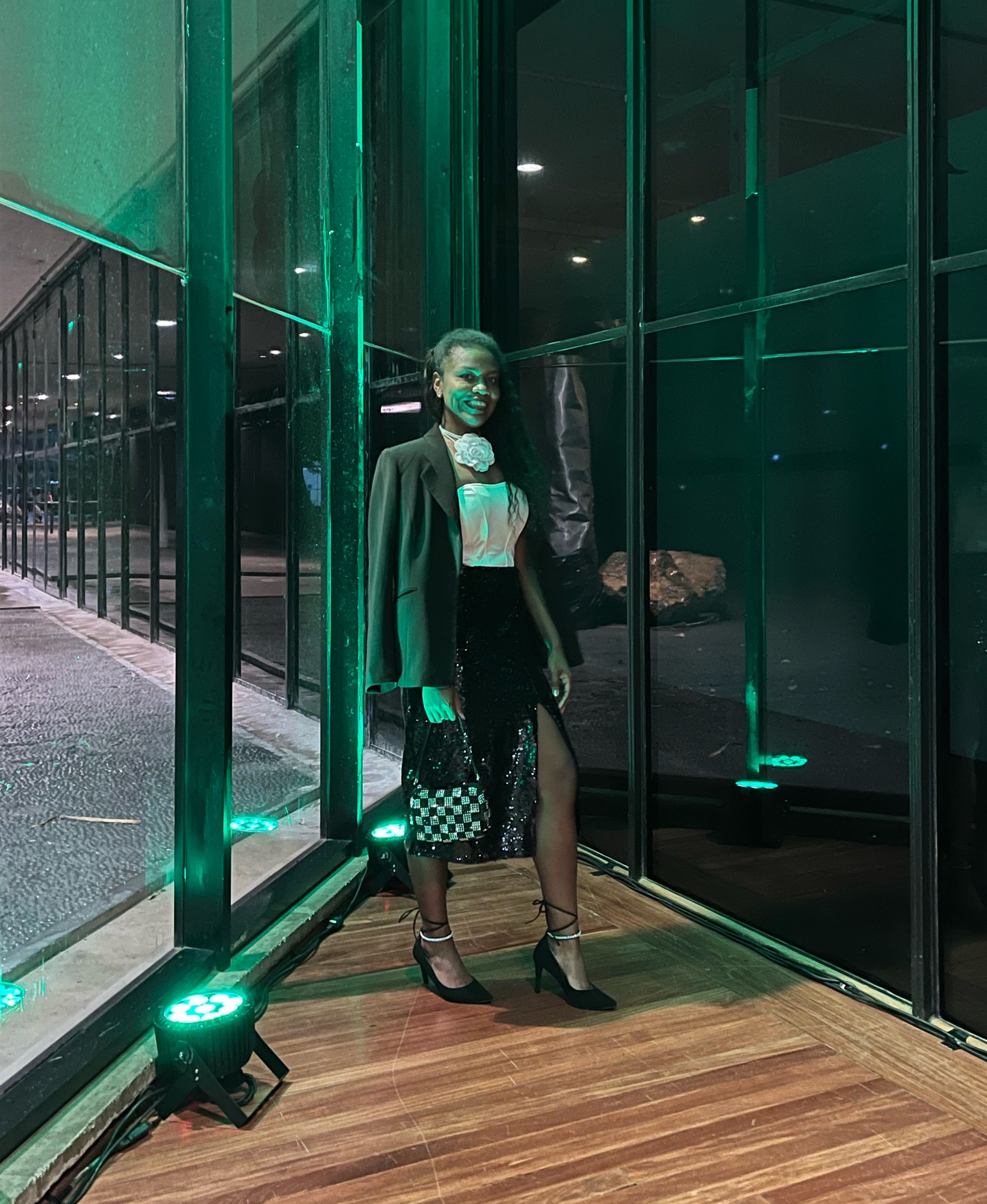 Já percebeu o quanto o scarpim tende a te deixar mais “mulherao”?! 