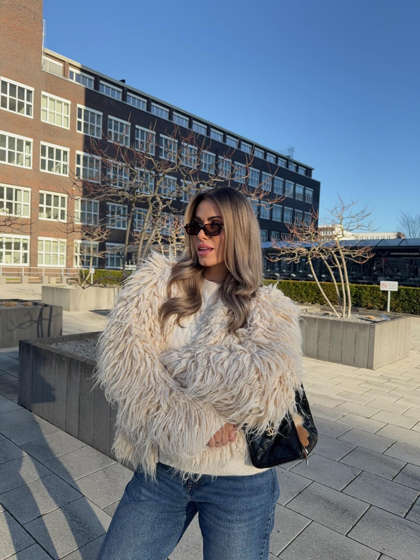 Sunny Winter ❄️🤍✨

#LTKwinter #LTKdeutschland #LTKsale