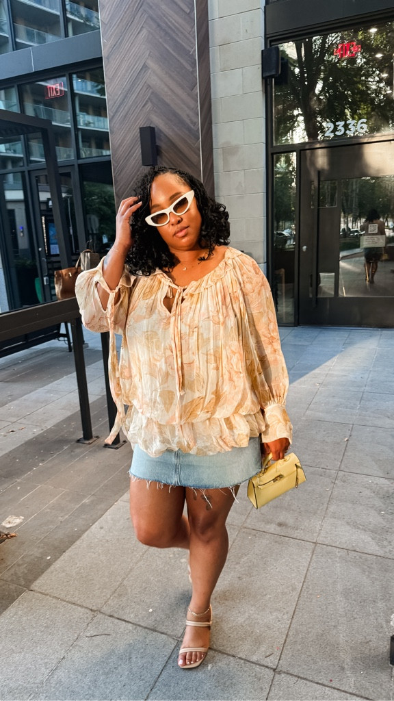 Summer vibes 

#LTKPlusSize #LTKMidsize #LTKStyleTip