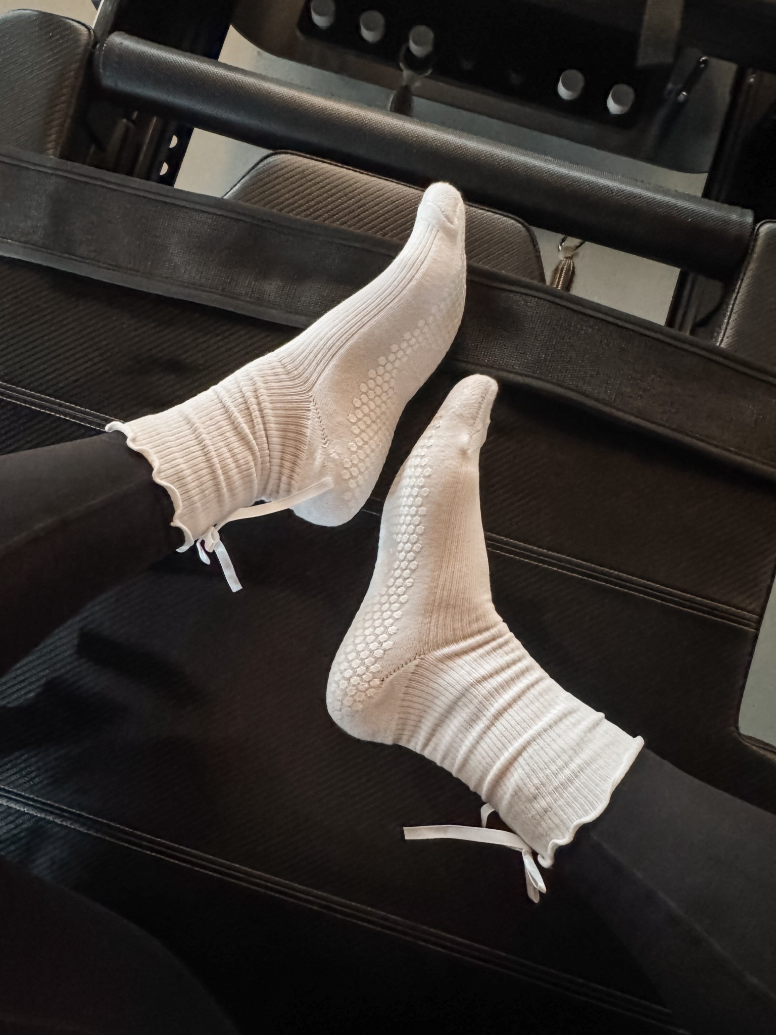 Pilates socks 
Lucky honey 
Yoga 
Ballet socks grippy socks


#LTKActive #LTKOver40 #LTKfitnessgoals