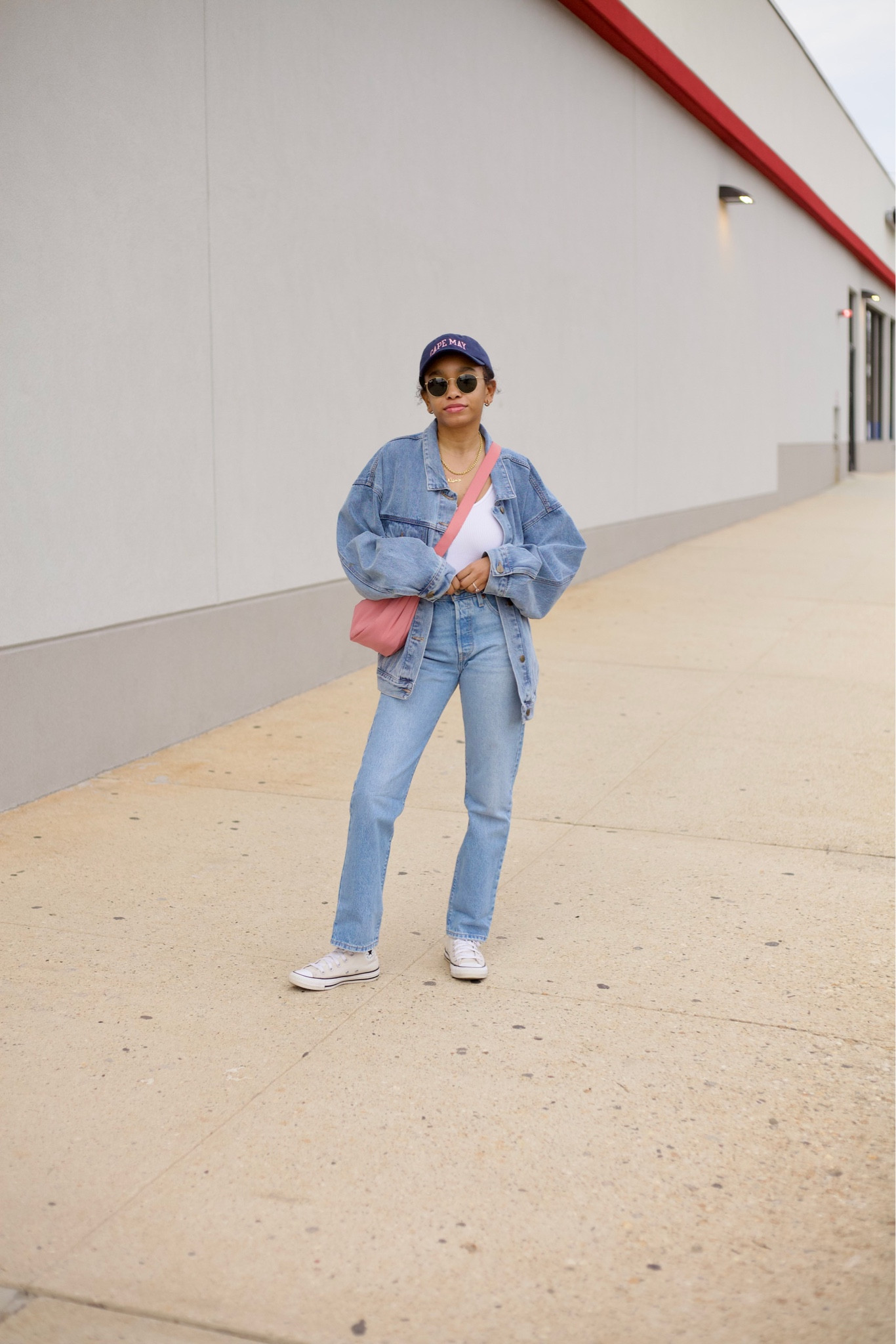 JEANS: size 25 (true to size)