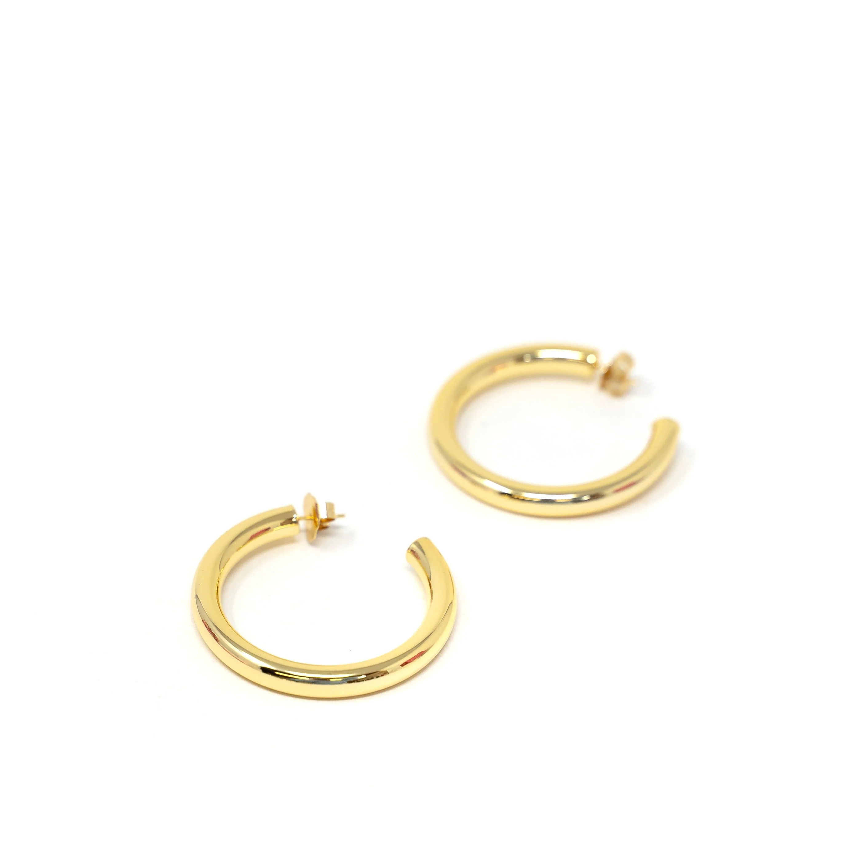 Bold Chunky Essential Hoops | The Sis Kiss