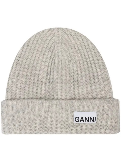 logo-patch ribbed-knit beanie | Farfetch (UK)