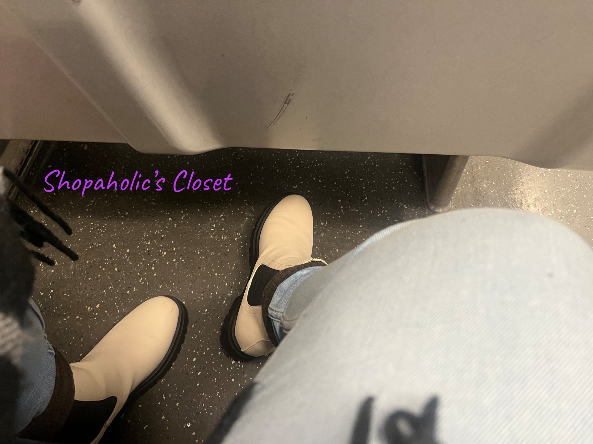 These boots were made for walking… 🚶‍♀️ 

And now they are 40% off. (The jeans are too)

#shopdeescloset #shopaholicscloset


#LTKMidsize #LTKootd #LTKFindsUnder50