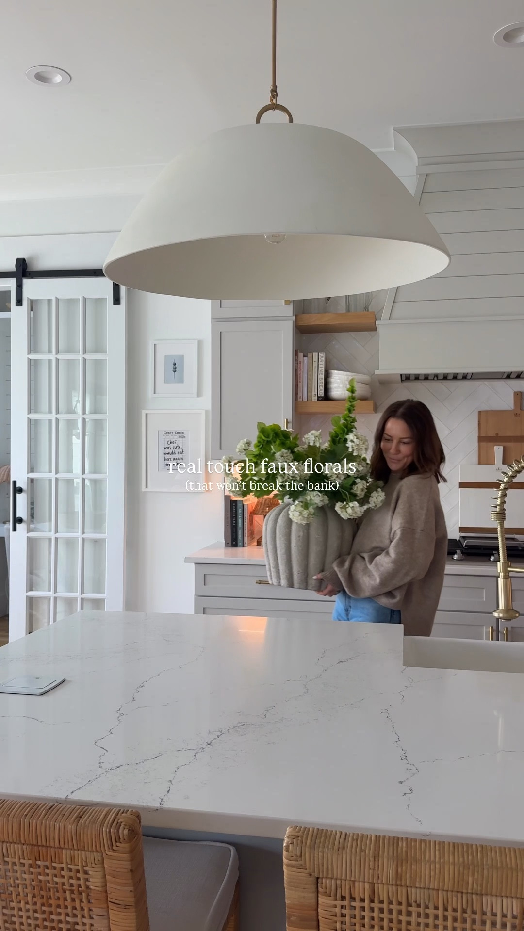 literally the best real touch faux flower combo! 🌸 |obsessed with these hydrangeas, they are just that good, trust me! 🤍

-vase is a homegoods find & I have 18 stems total

#springdecor #fauxflorals #neutralhome #kitchendecor #decoratewithme #homefinds #amazonhome #spring 

#LTKHome #LTKSeasonal