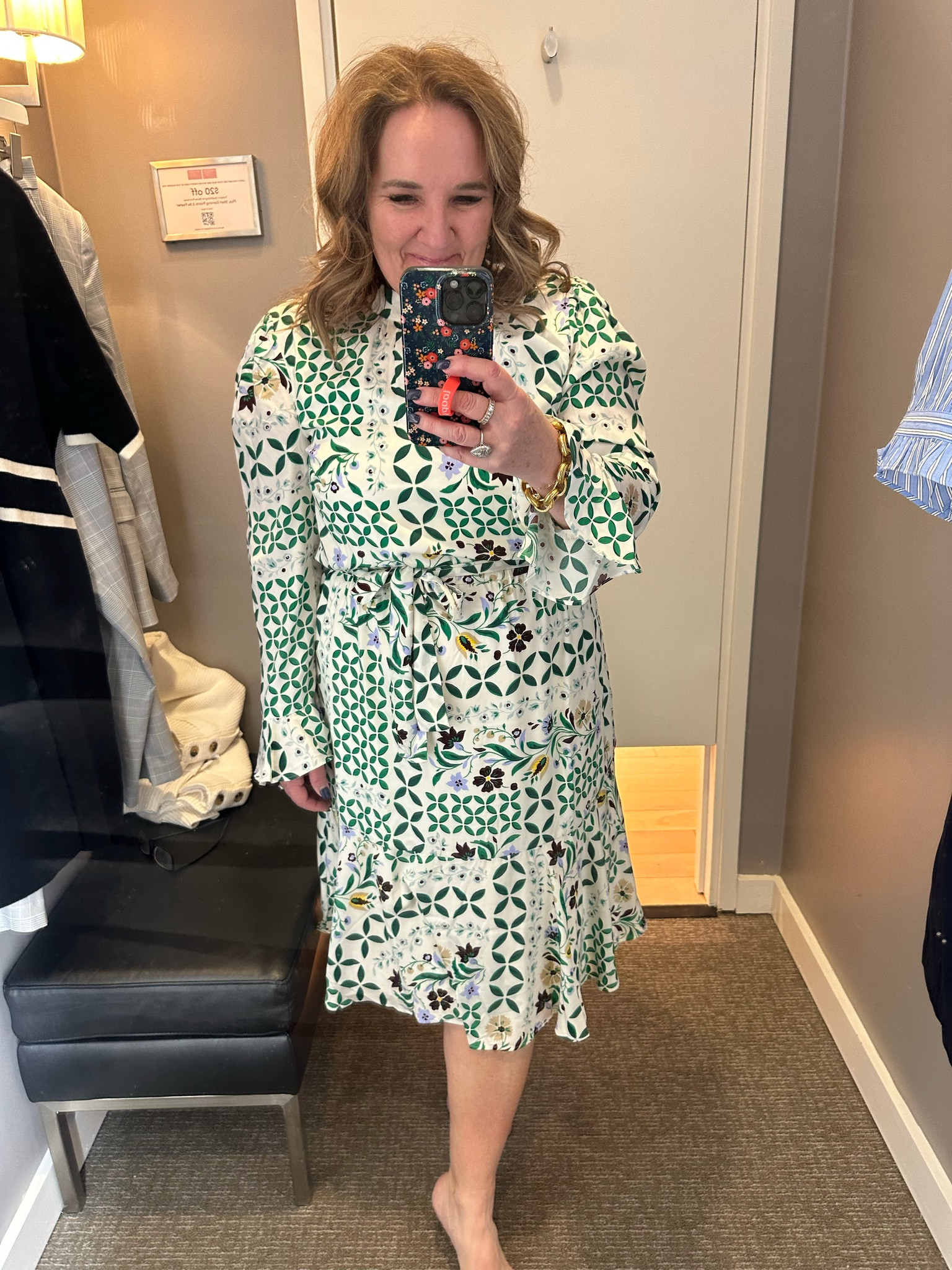 This new dress is darling!!! Love it for work or for Easter. A bit of a fit and flare style. Size 14 worked for me. 



Ann Taylor Easter dress wedding guest vacation spring graduation 

#LTKwedding #LTKsalealert #LTKover40