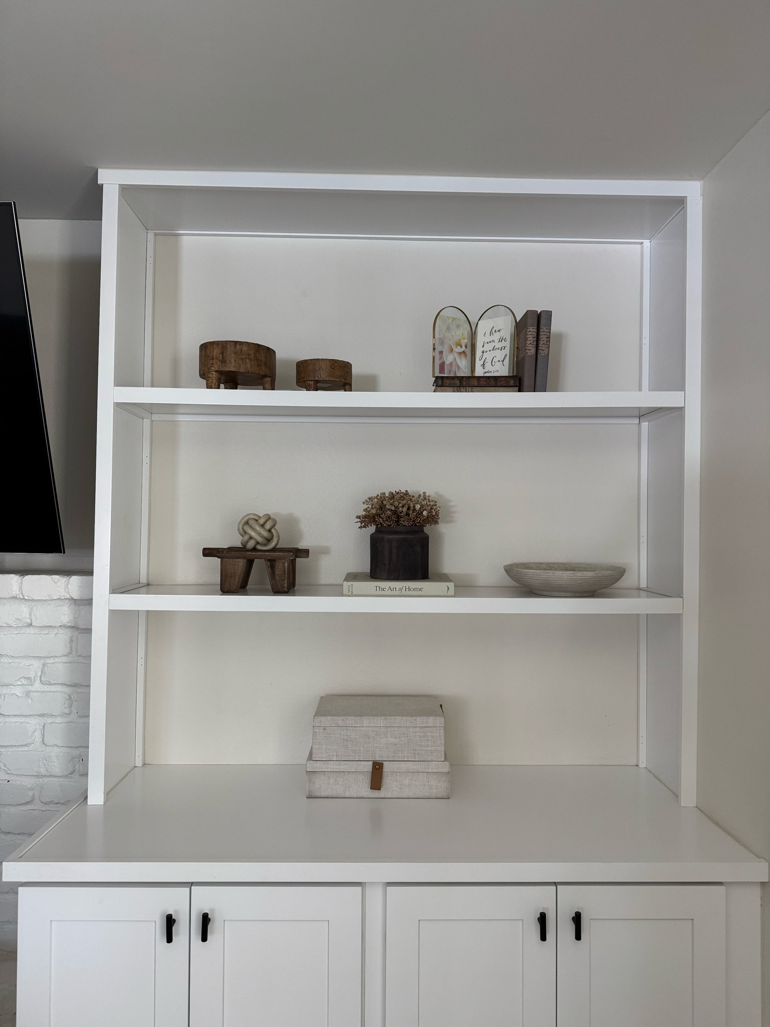 Traditional, minimal shelf styling. All items on top shelf are from Home Goods, but I linked similar. Mini stool is also Home Goods. Faux florals are from Hobby Lobby. Everything else is linked! // home decor, shelf styling, minimal shelf styling, traditional living room shelves, playroom decor // 

#LTKHome