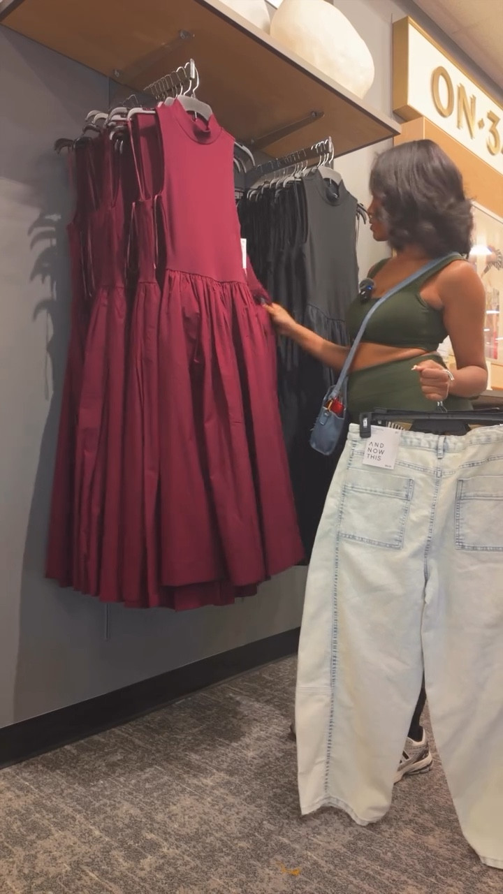 I’ve been actively phasing out of my “hot girl/pre-baby” clothes and purchasing more things that compliment my body while still feeling like me. It’s been a minute since I tried on some clothes from @macys and I must say I’m impressed ✨ I found a lot of cute things!

I did make a purchase.. can you guess what I picked up?

I’ll leave it 🔗 in my ltk 🩷