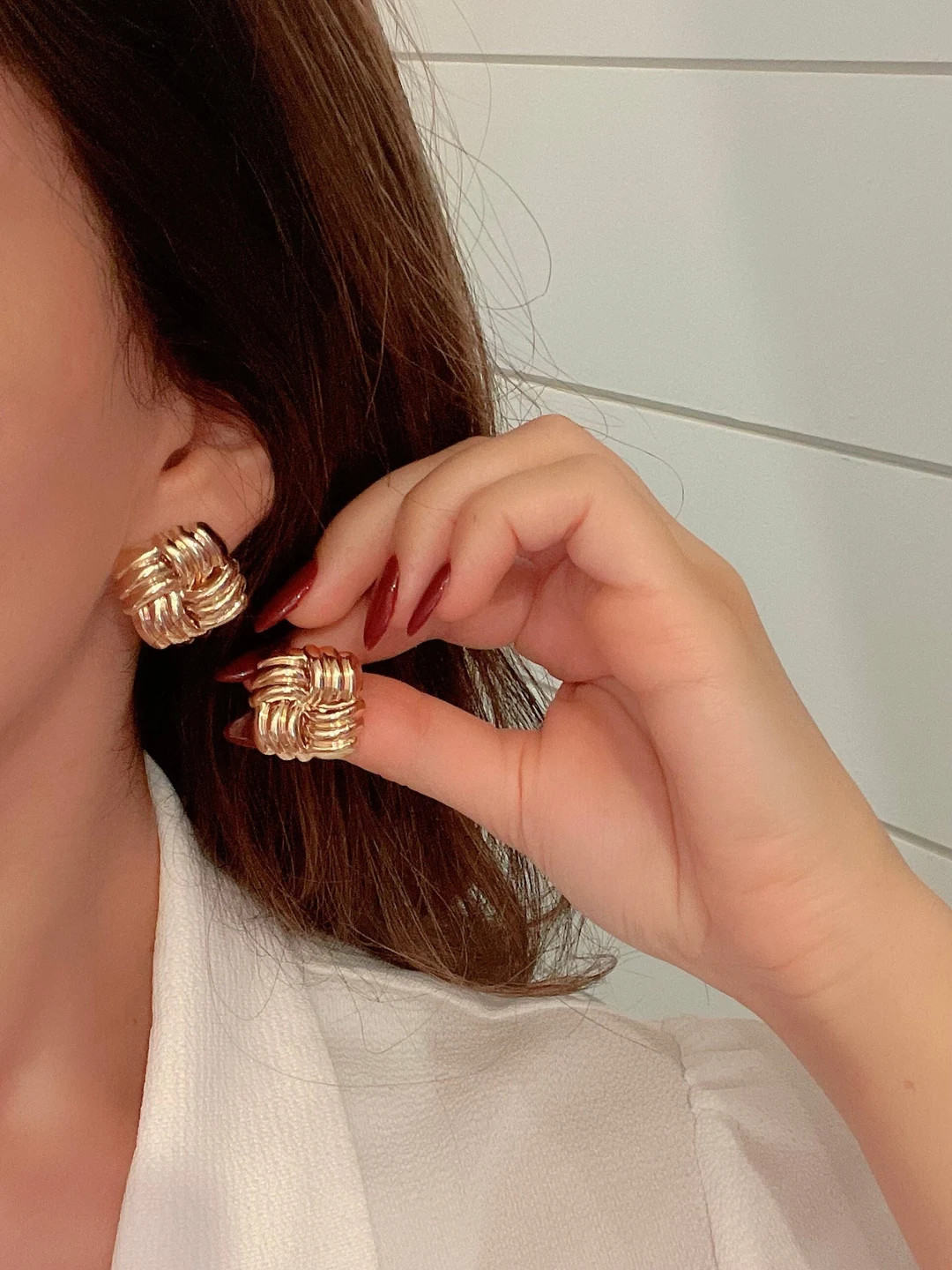Trendy Gold Quilted Stud Earrings Gold Square Basket Weave - Etsy | Etsy (US)