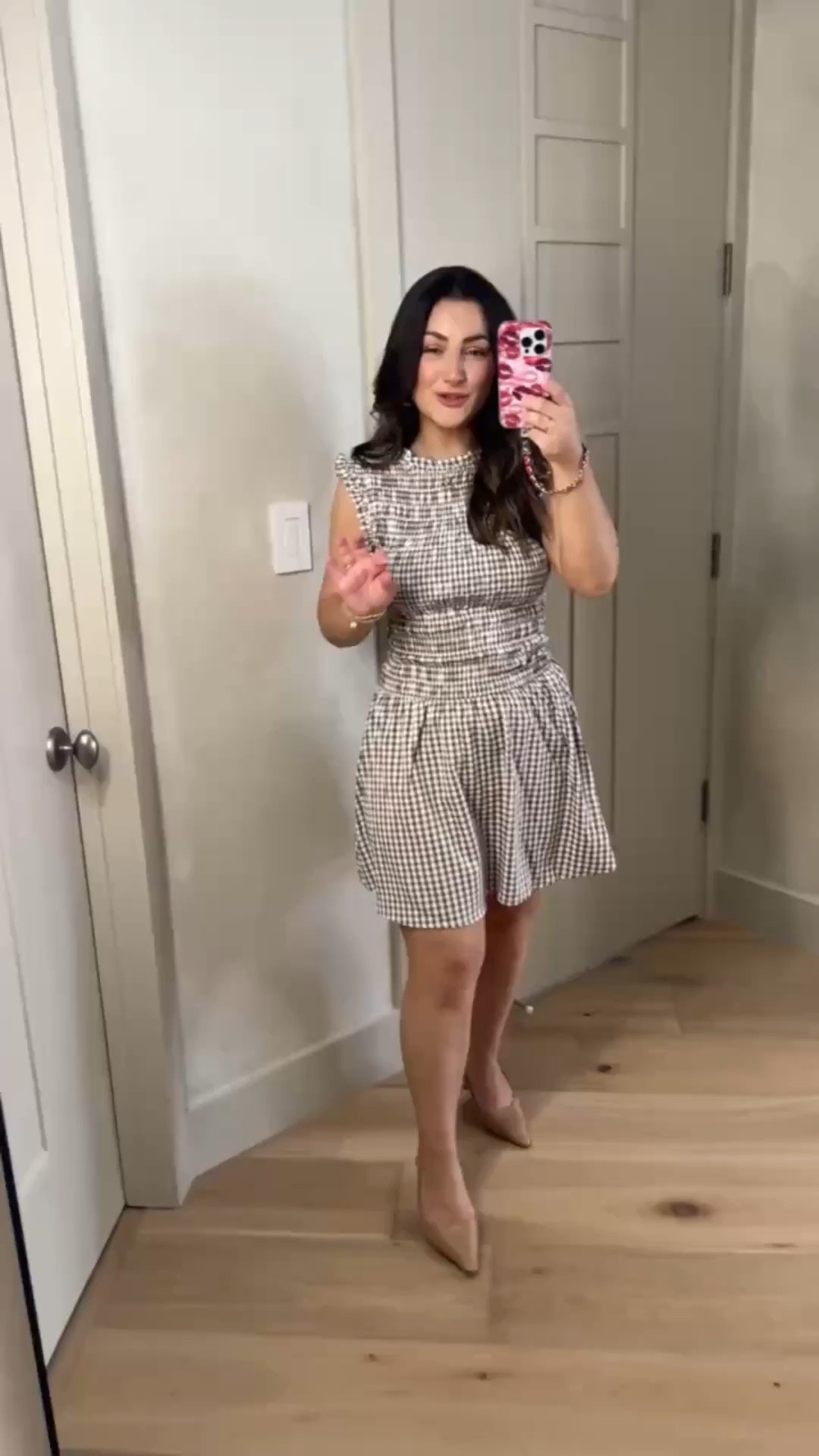 Chic gingham dress paired with kitten heels! 

Dress size small
Use code: Mimi15

 5'0" 140lbs
Petite friendly


#LTKSaleAlert #LTKootd #LTKPetite