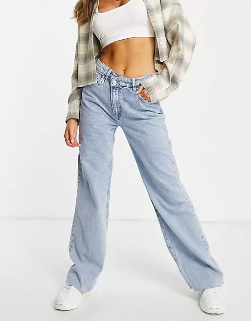 Stradivarius stepped waist dad jean in washed blue | ASOS (Global)