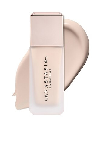 Anastasia Beverly Hills Perfecting Blurring Foundation in 00n. | Revolve Clothing (Global)