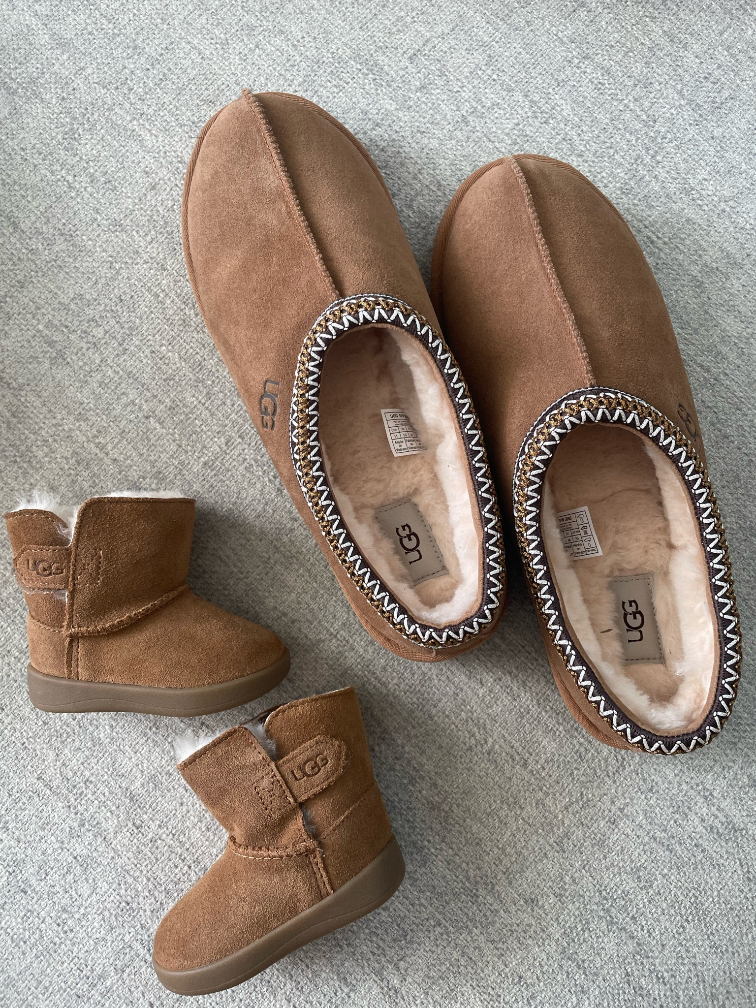 Cozy Uggs for the whole family 

Men’s Tasman in size 11
Kids boots in 02/03 

#LTKKids #LTKSeasonal #LTKSaleAlert
