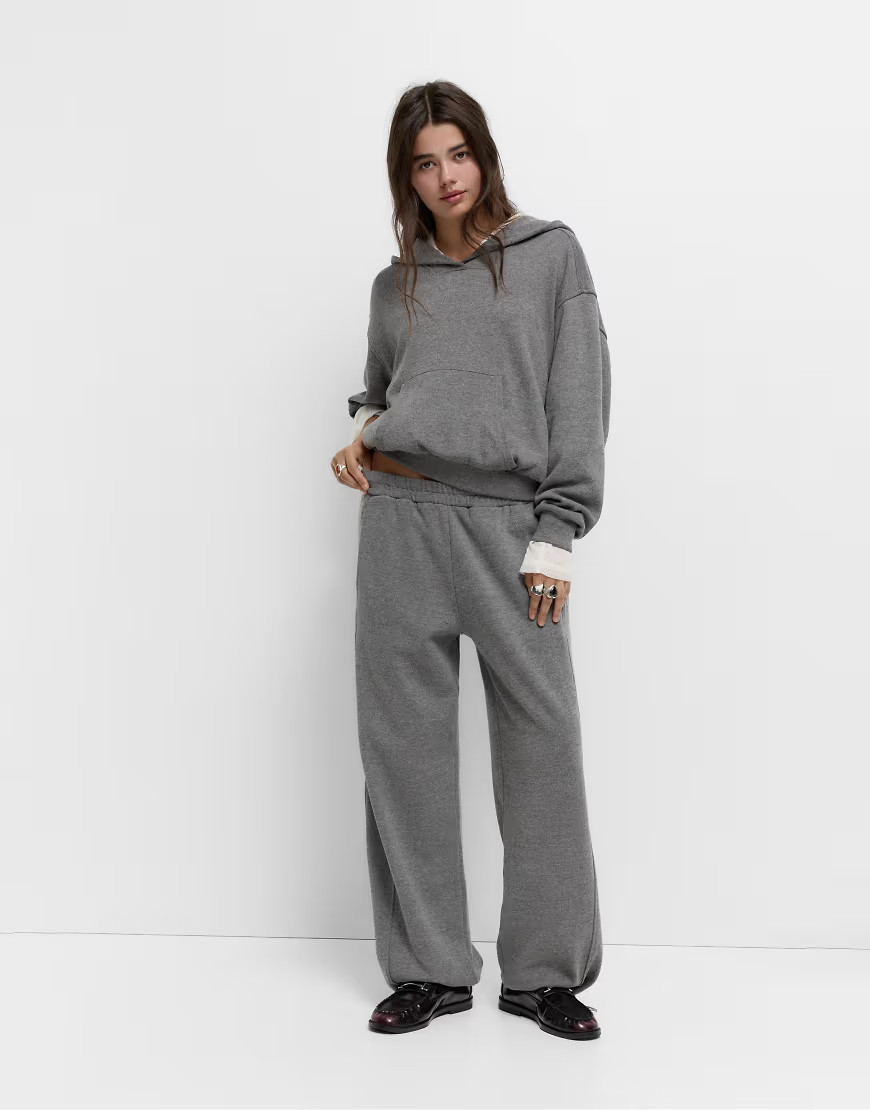 Pull&Bear Soft touch jogging bottoms in dark marl-Grey | ASOS (Global)