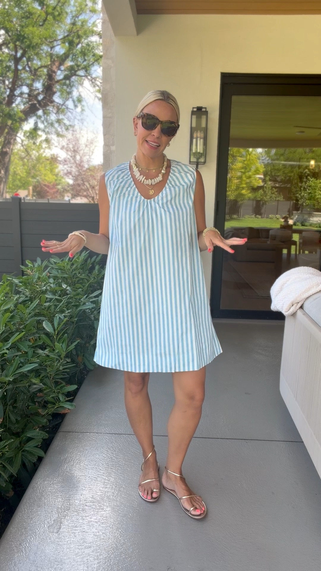 This dress is so cute! I love the sleeves and the length! This is a size M

#LTKootd #LTKgrwm #LTKmomlife