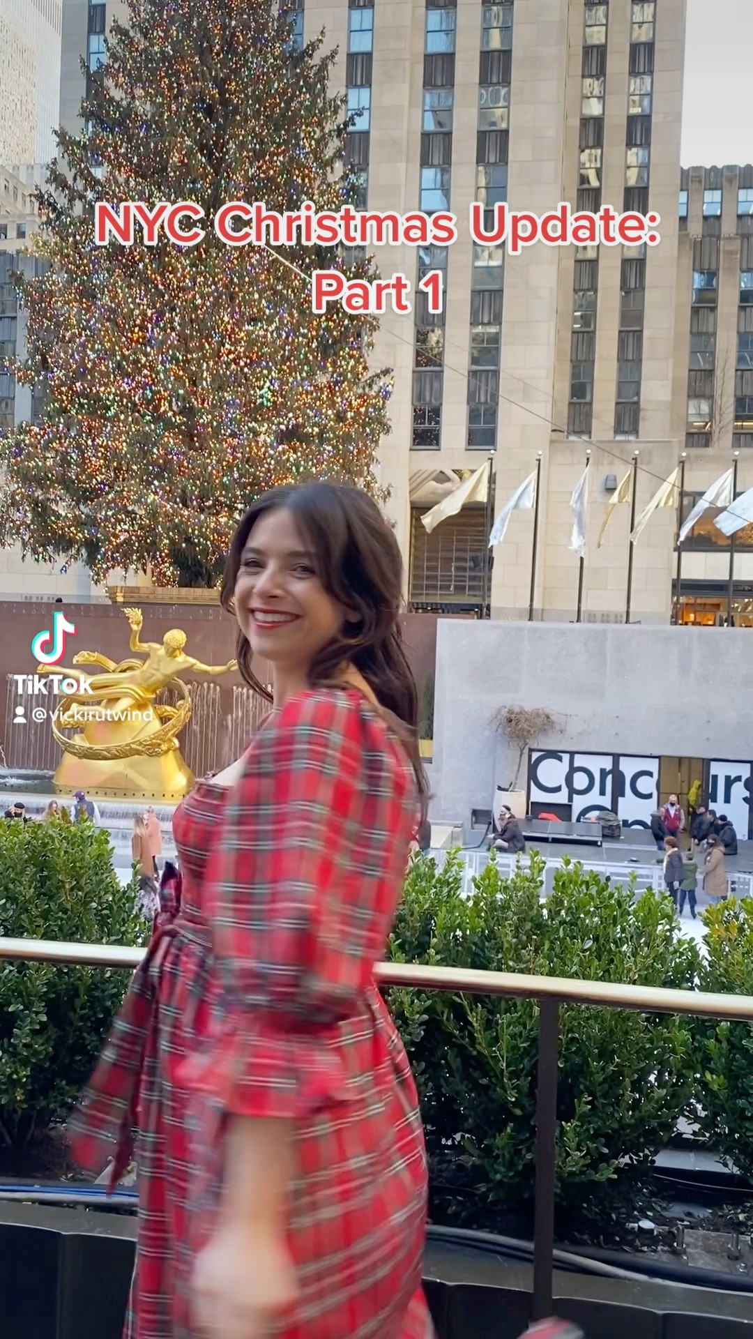 A red plaid dress for the Christmas season 

#LTKunder100 #LTKSeasonal #LTKHoliday