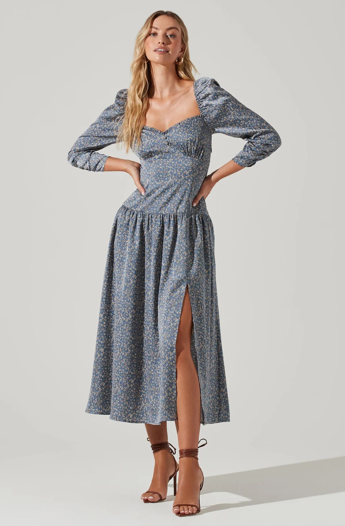 Puff Sleeve Sweetheart Neck Midi Dress | ASTR The Label (US)