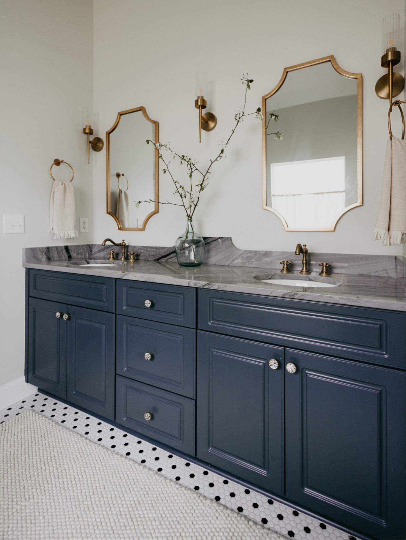 Bathroom design decor rug sconces 

#LTKstyletip #LTKhome #LTKFind