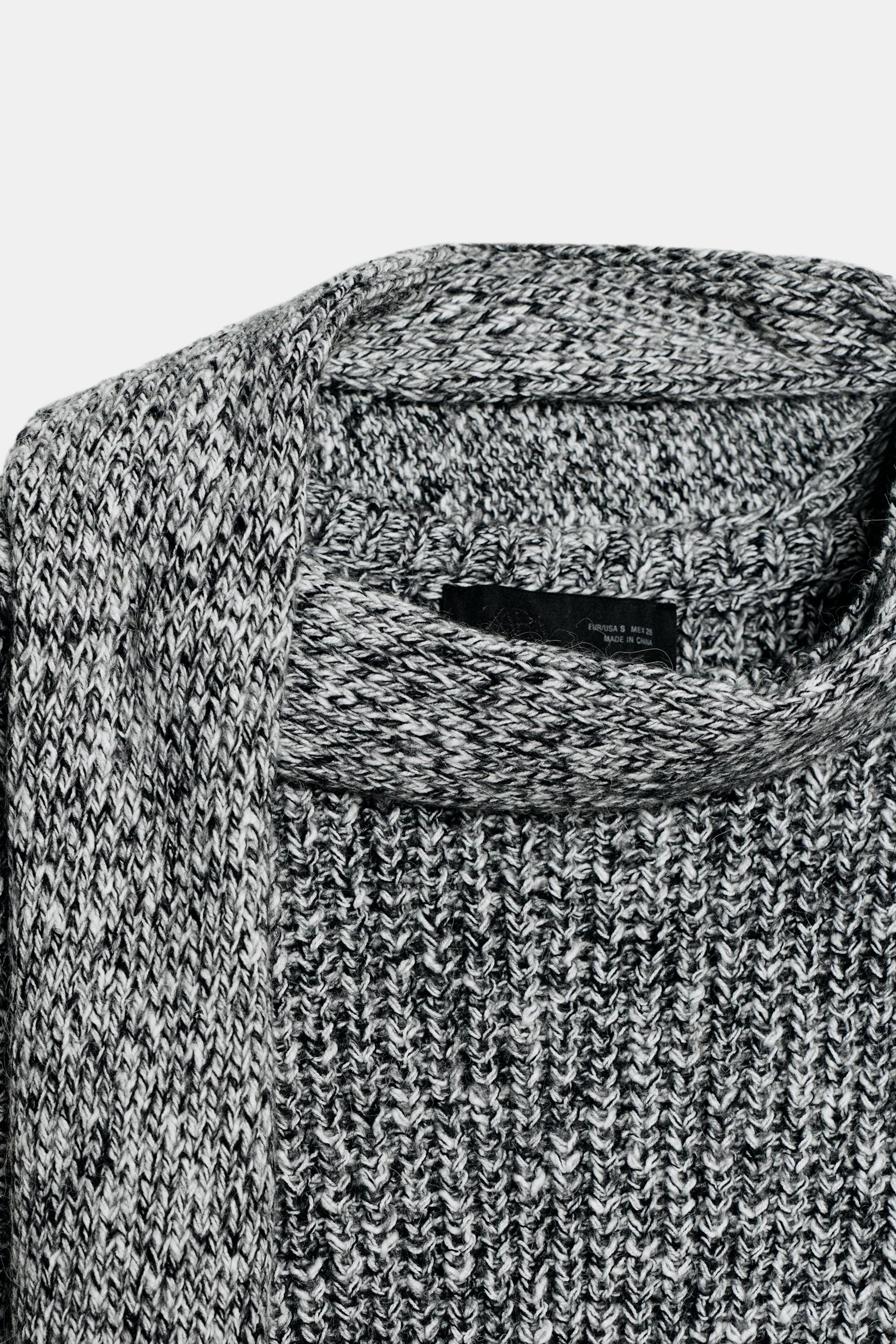 KNIT TOP WITH SCARF AND FRAYED HEM | Zara US