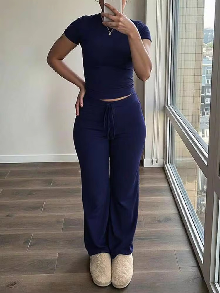 LocalNEWWomen's Solid Color Short Sleeve Fitted T-Shirt And Pants Casual 2 Pieces Set | SHEIN